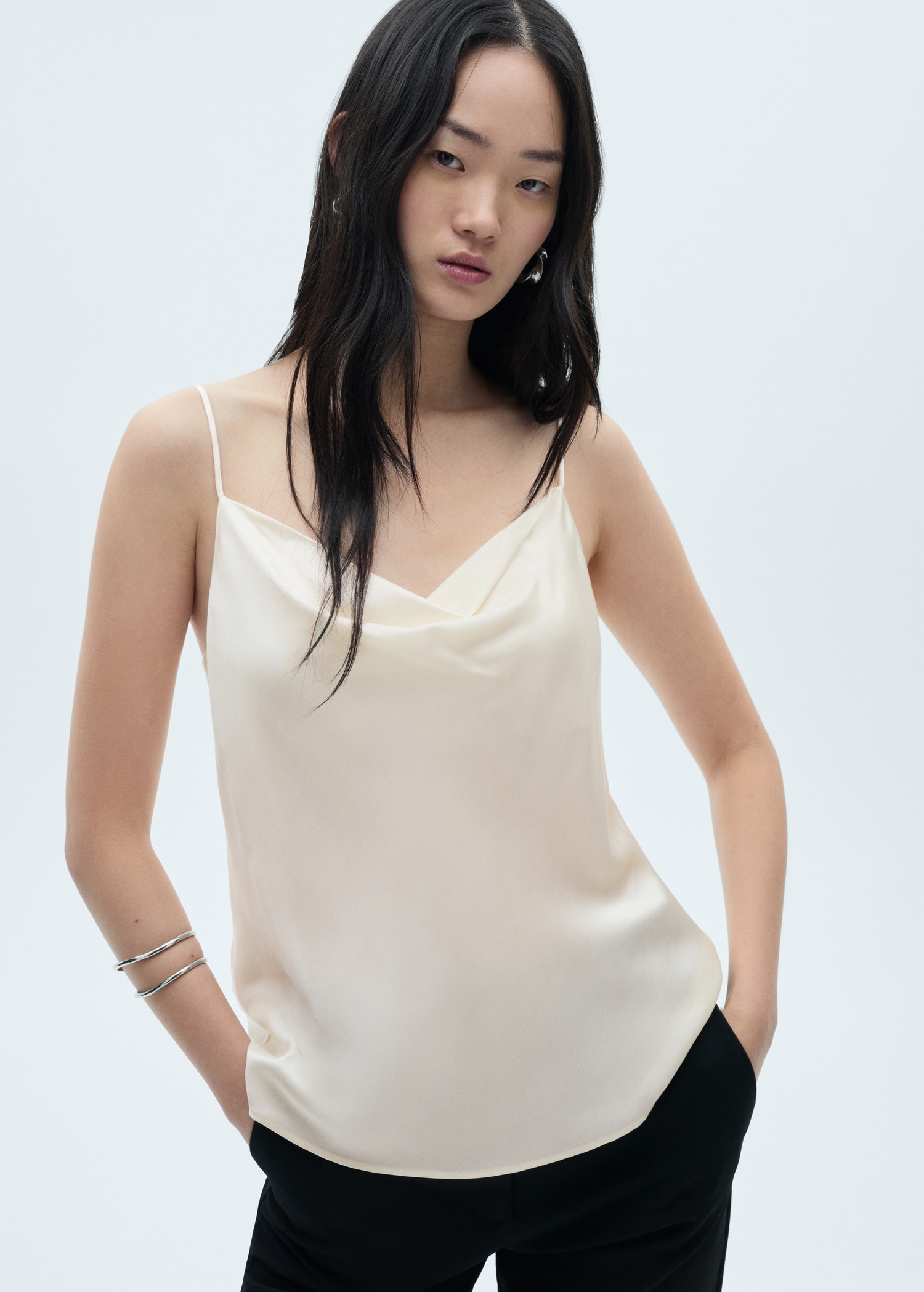 Top seda satinado MANGO Perú