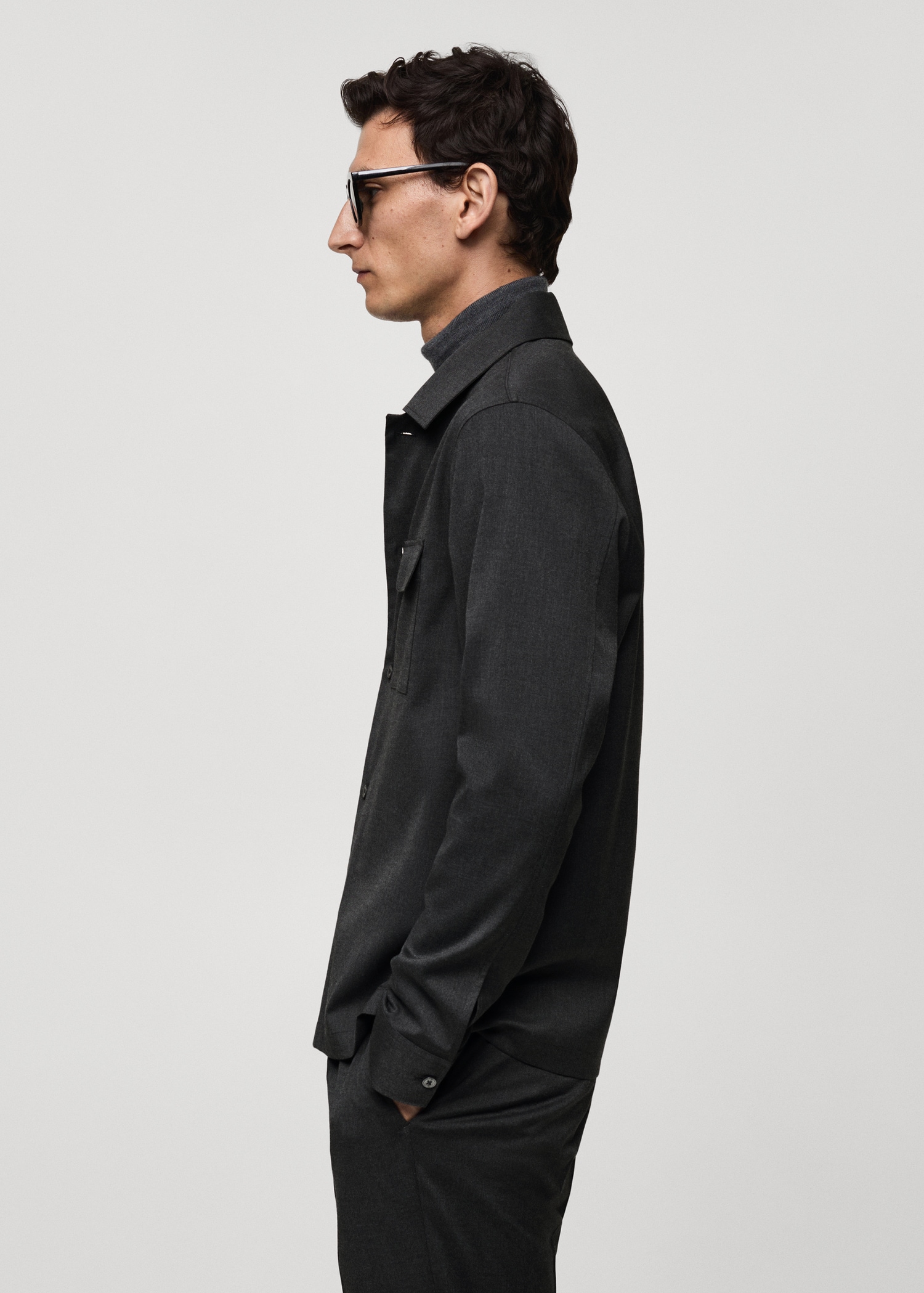 Slim-fit overshirt with pockets - Details of the article 6