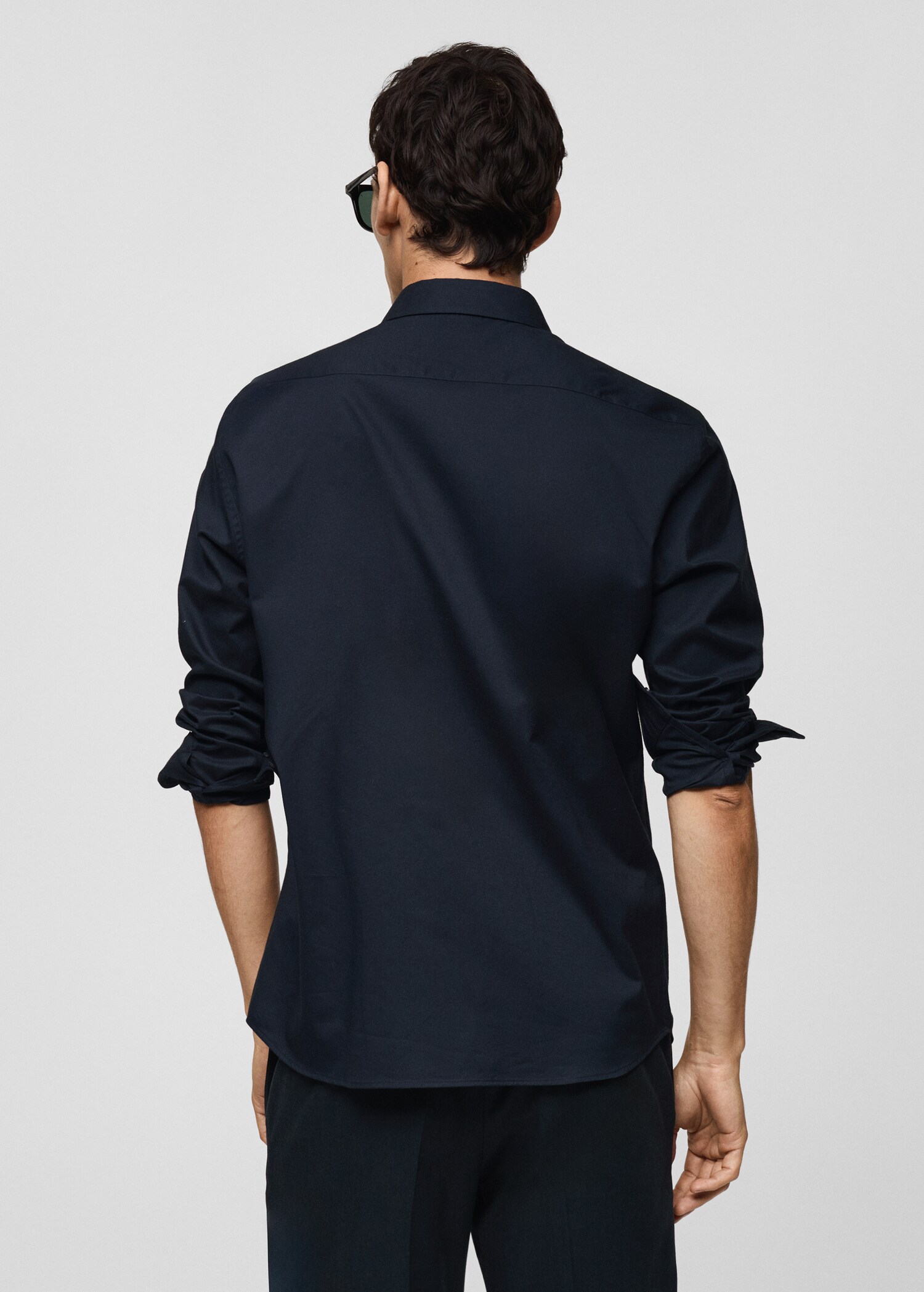 Camisa 100% algodón twill regular fit - Reverso del artículo