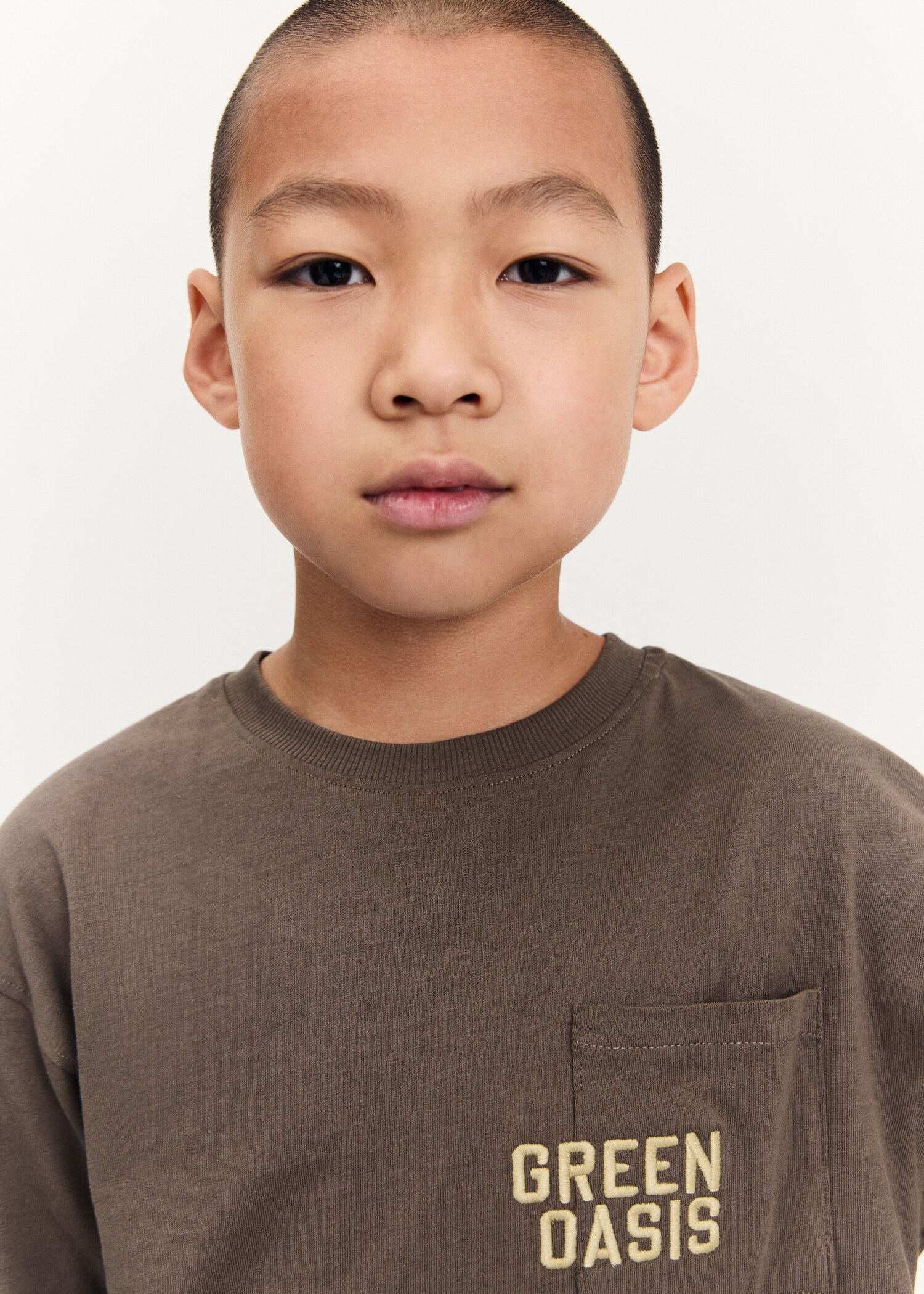 Embroidered long-sleeved t-shirt - Details of the article 1