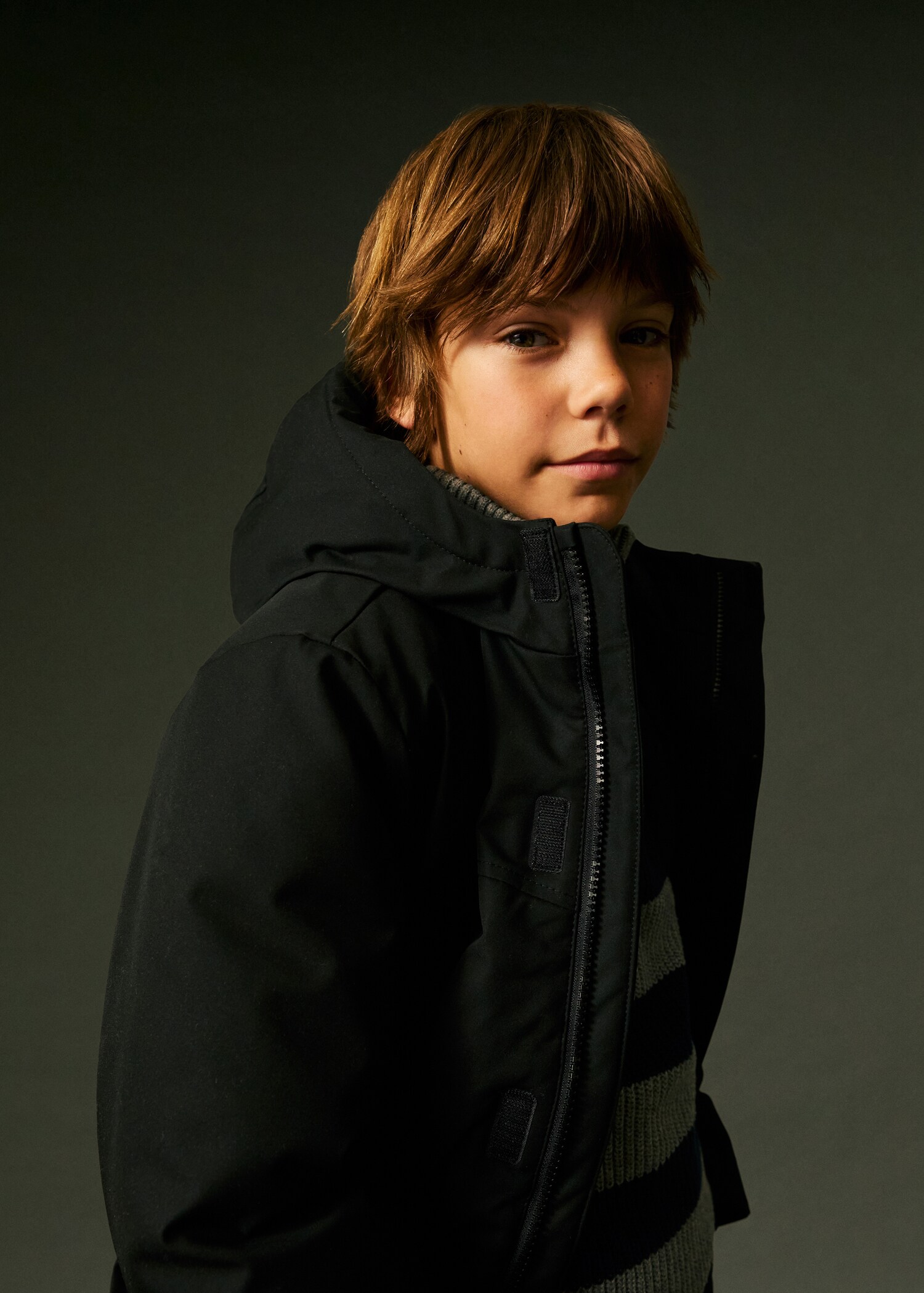 Hooded water-repellent quilted jacket - Details of the article 5