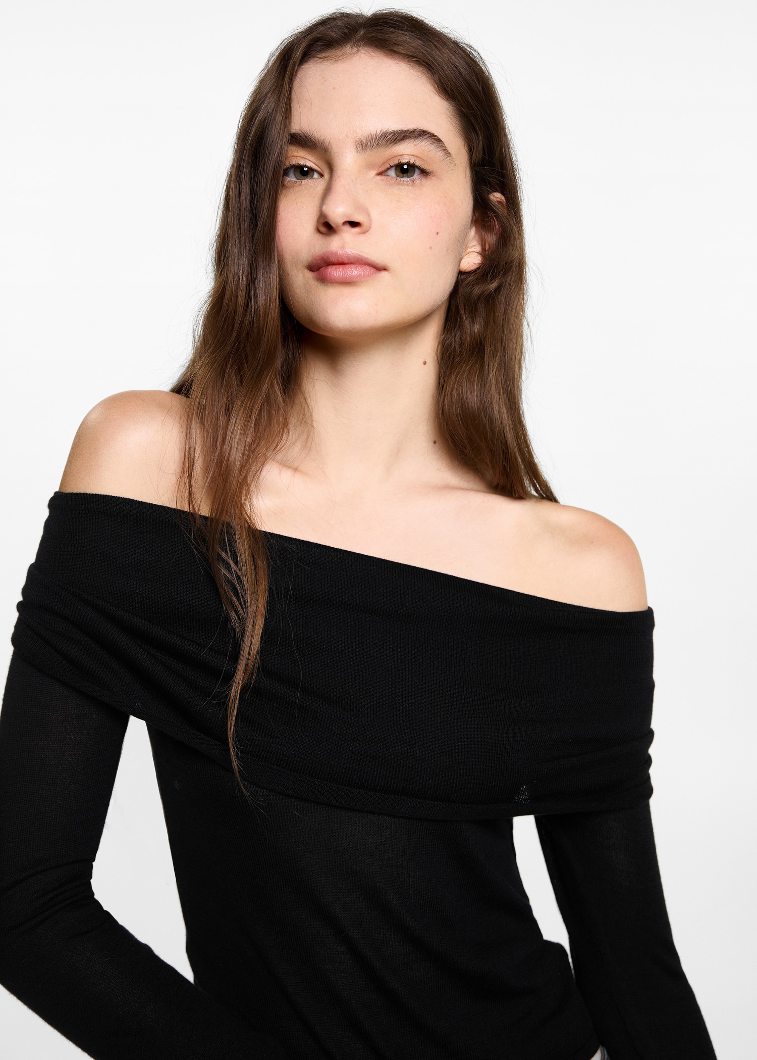 Off shoulders sweater - Details of the article 1
