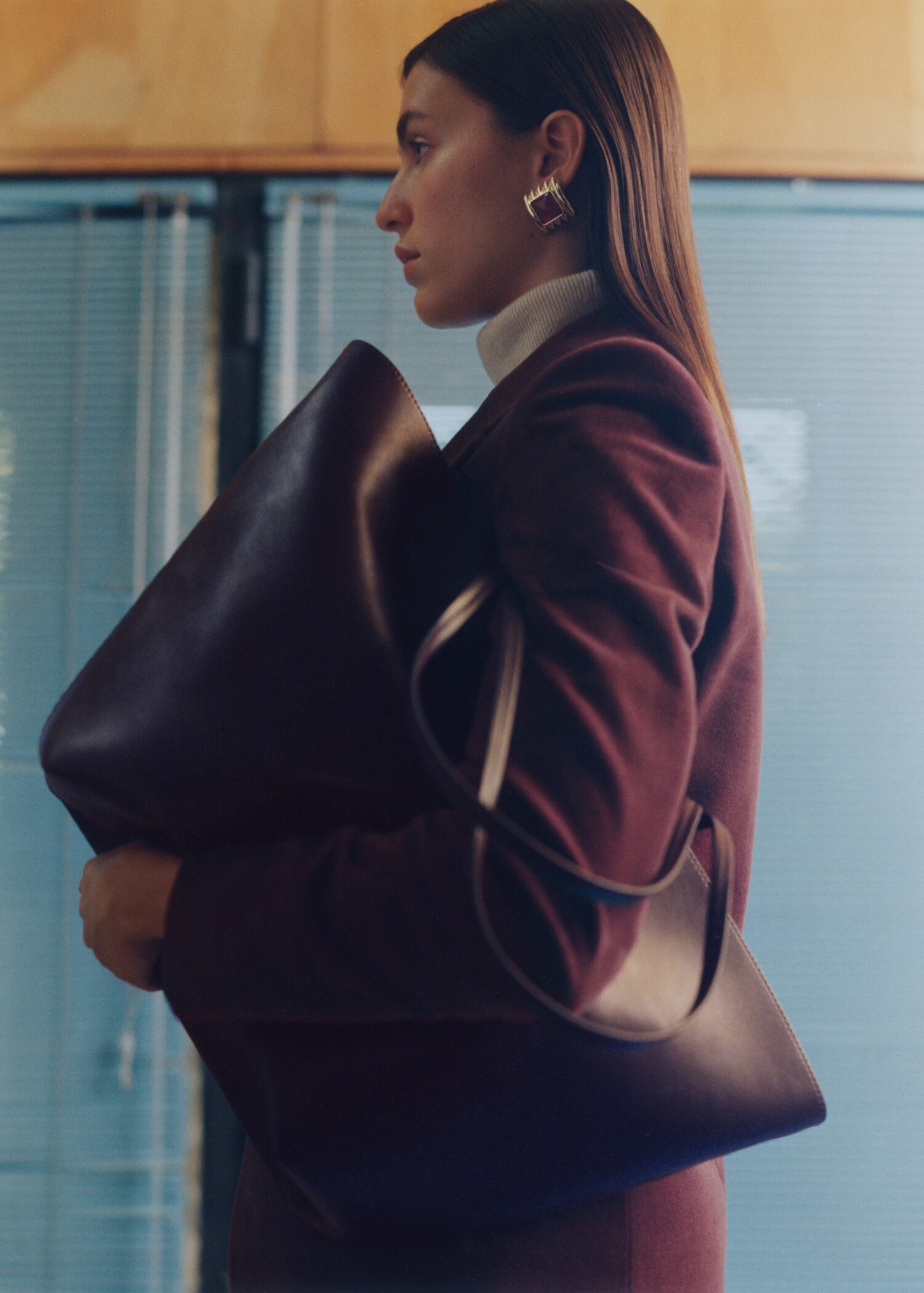 Metal detaylı shopper çanta - Ürün detayı 7