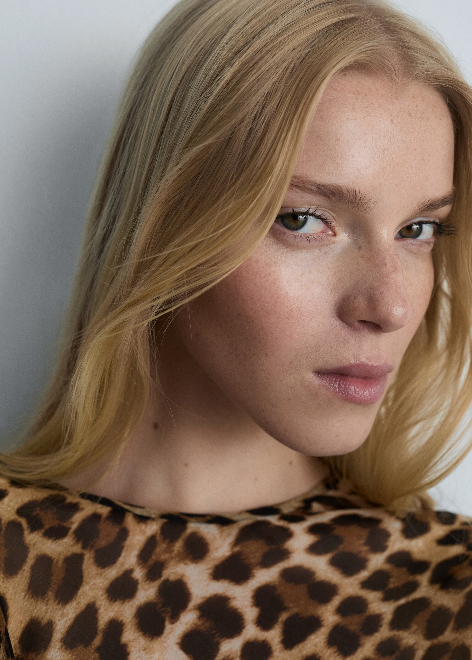 Blusa estampado leopardo - Detalle del artículo 1