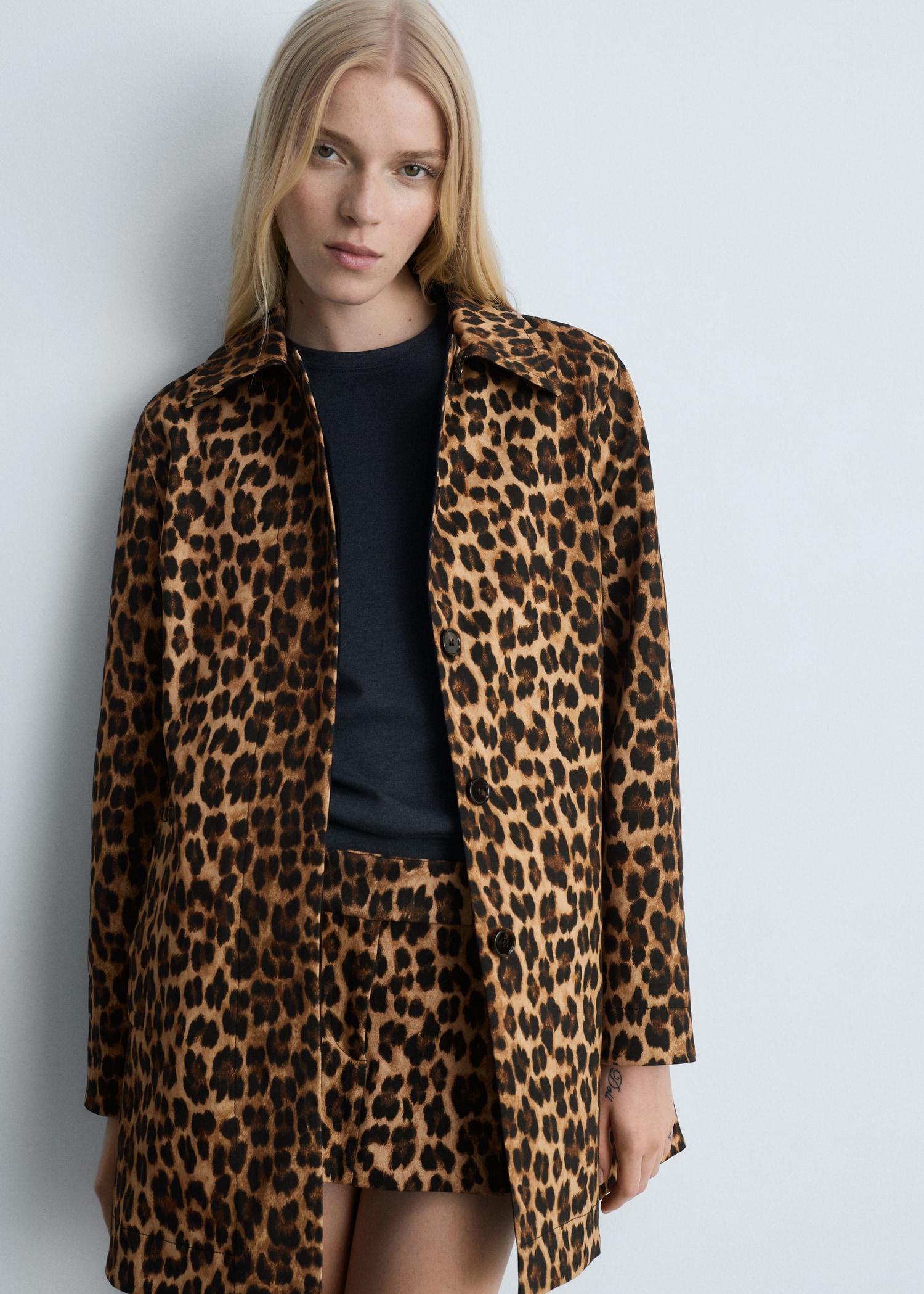 Leopard-print straight-fit coat - Women | MANGO Georgia