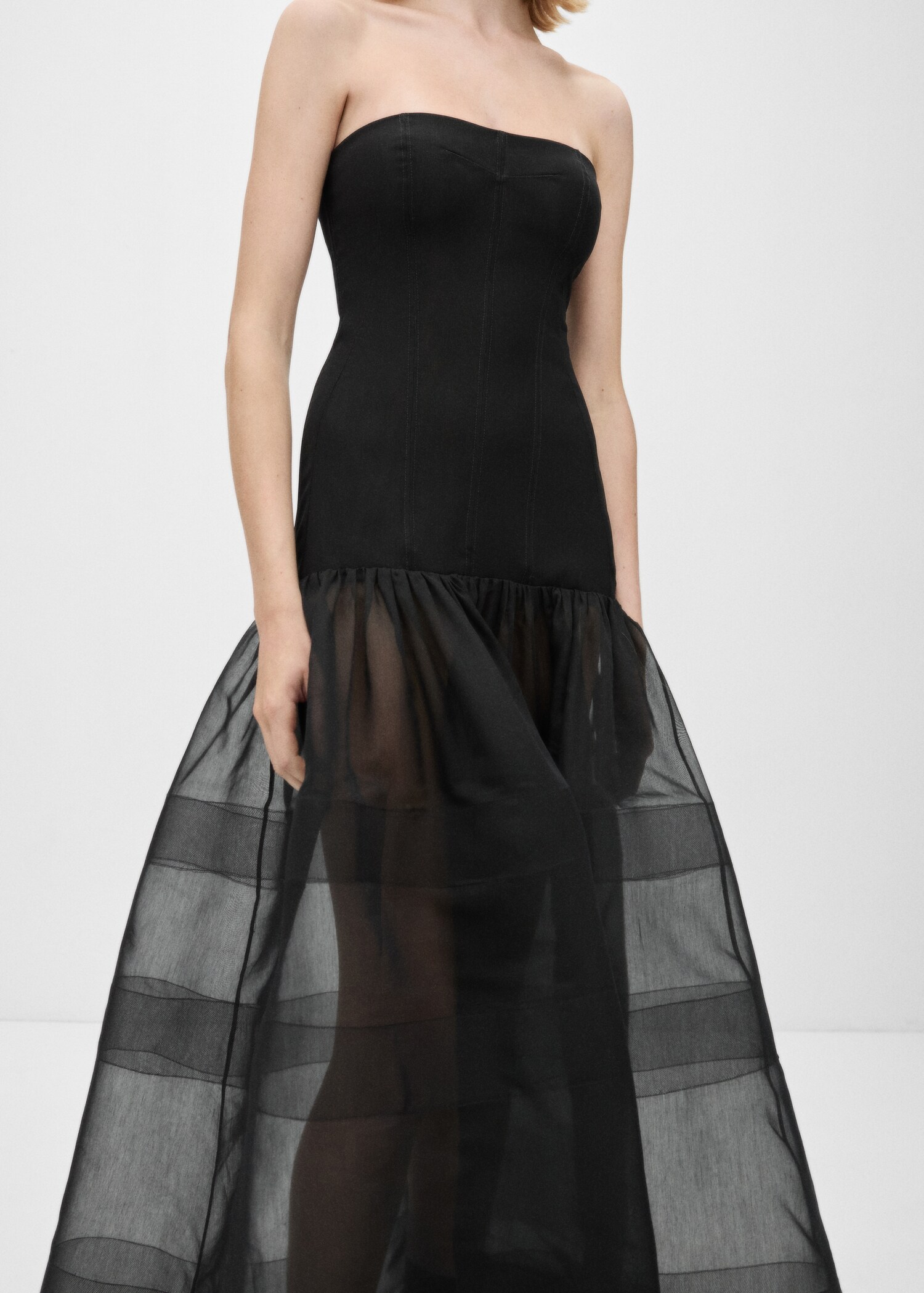 Corset dress with semi-transparent skirt - Details of the article 6