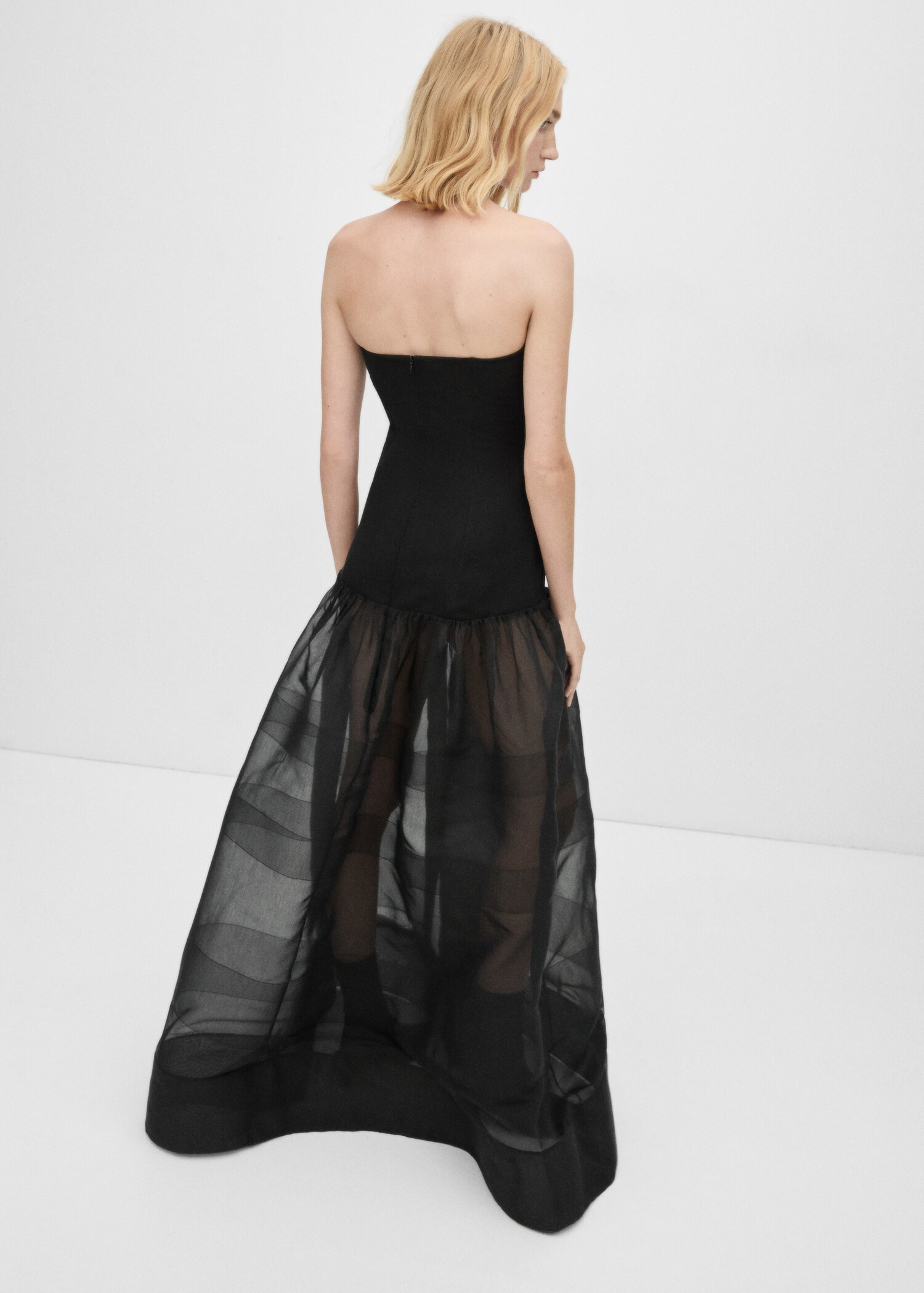 Corset dress with semi-transparent skirt - Reverse of the article