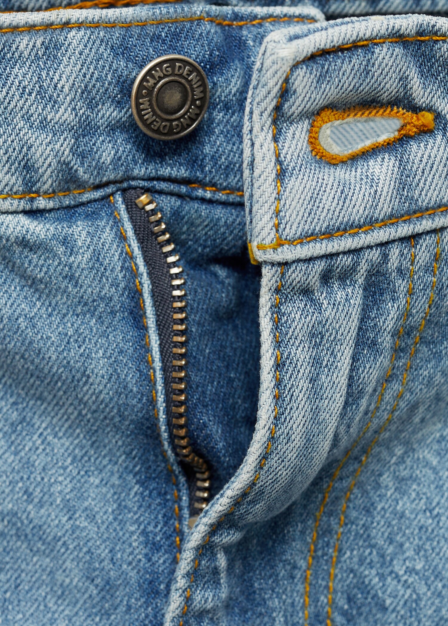 Tapered-fit jeans met lichte wassing - Detail van het artikel 0
