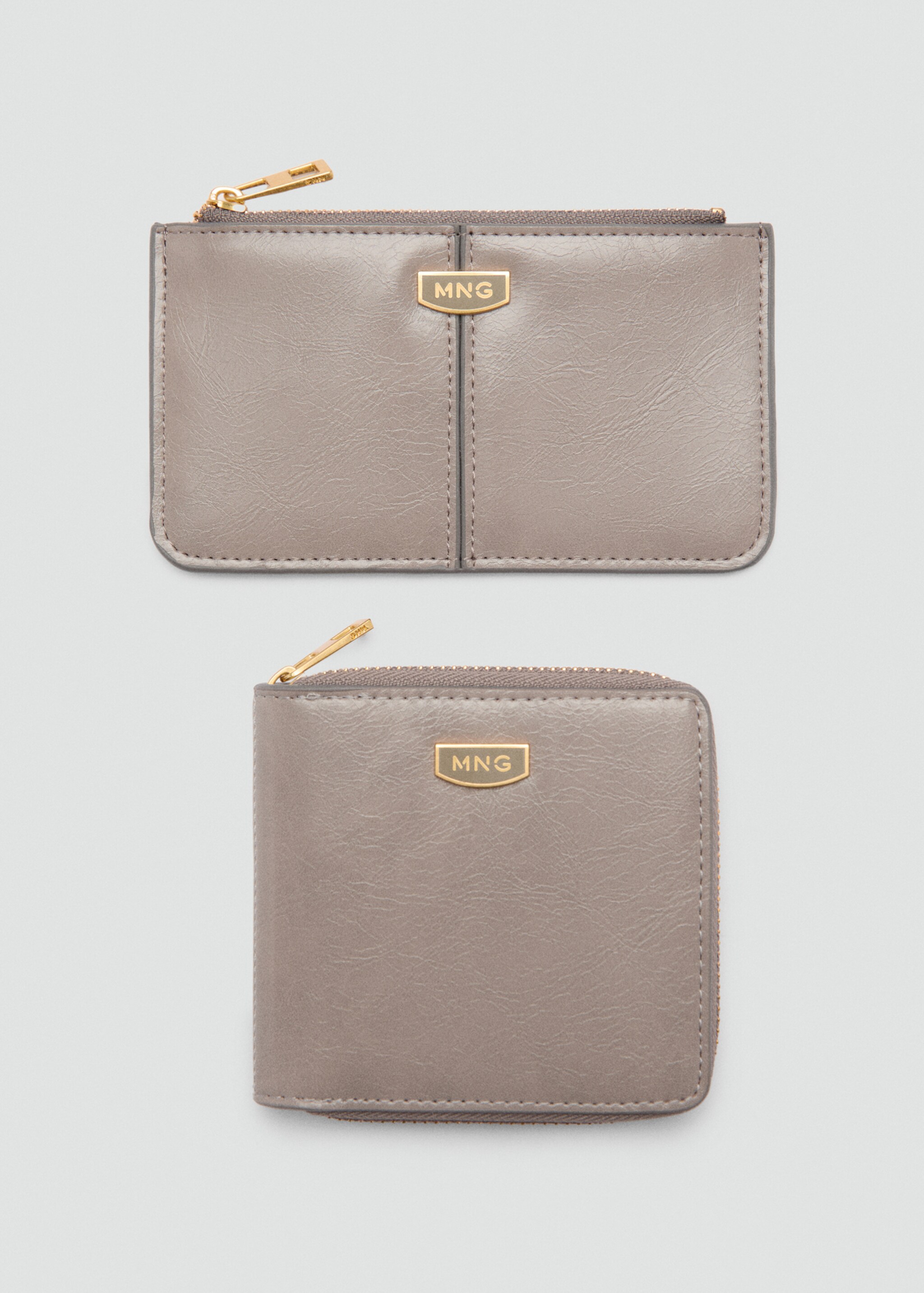 Card holder with decorative stitching - Details of the article 2