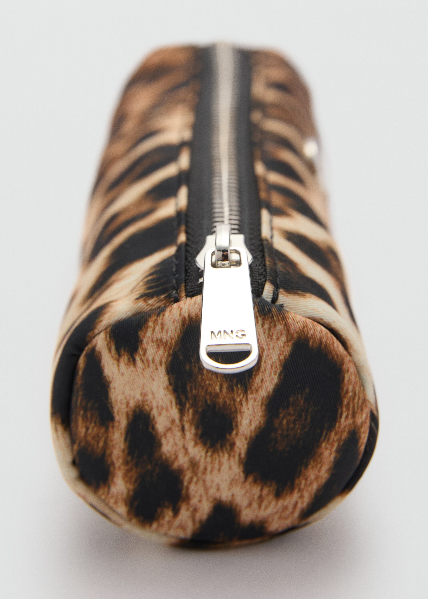 Estuche nylon leopardo - Detalle del artículo 1