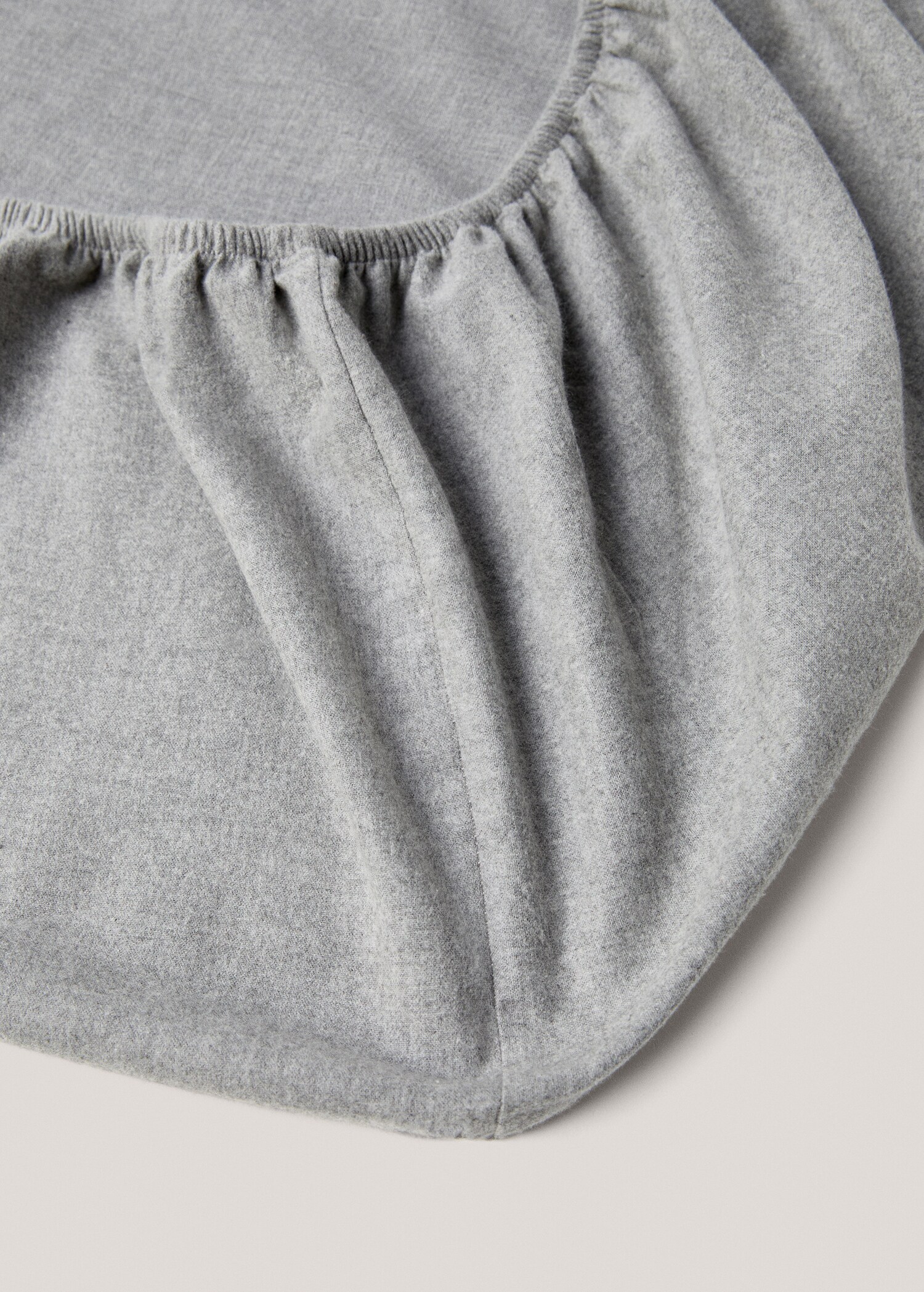 Plain flannel fitted sheet 150cm - Details of the article 1