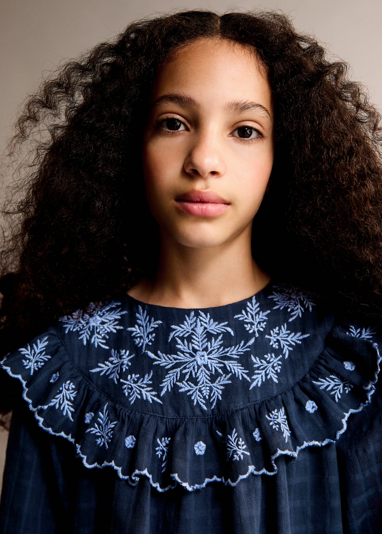 Check dress with embroidered detail - Medium plane