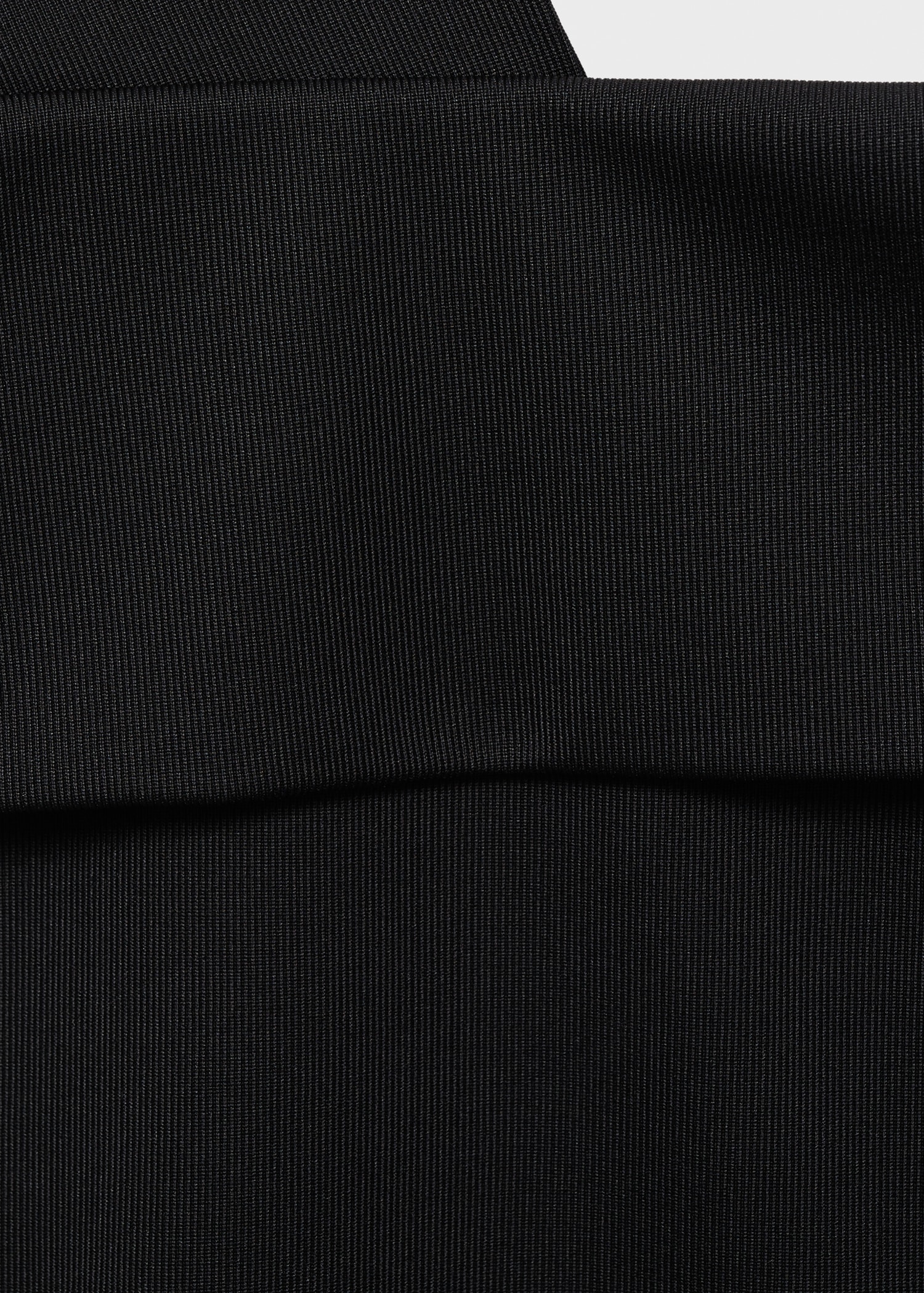 Asymmetrical top with wide straps - Details of the article 8