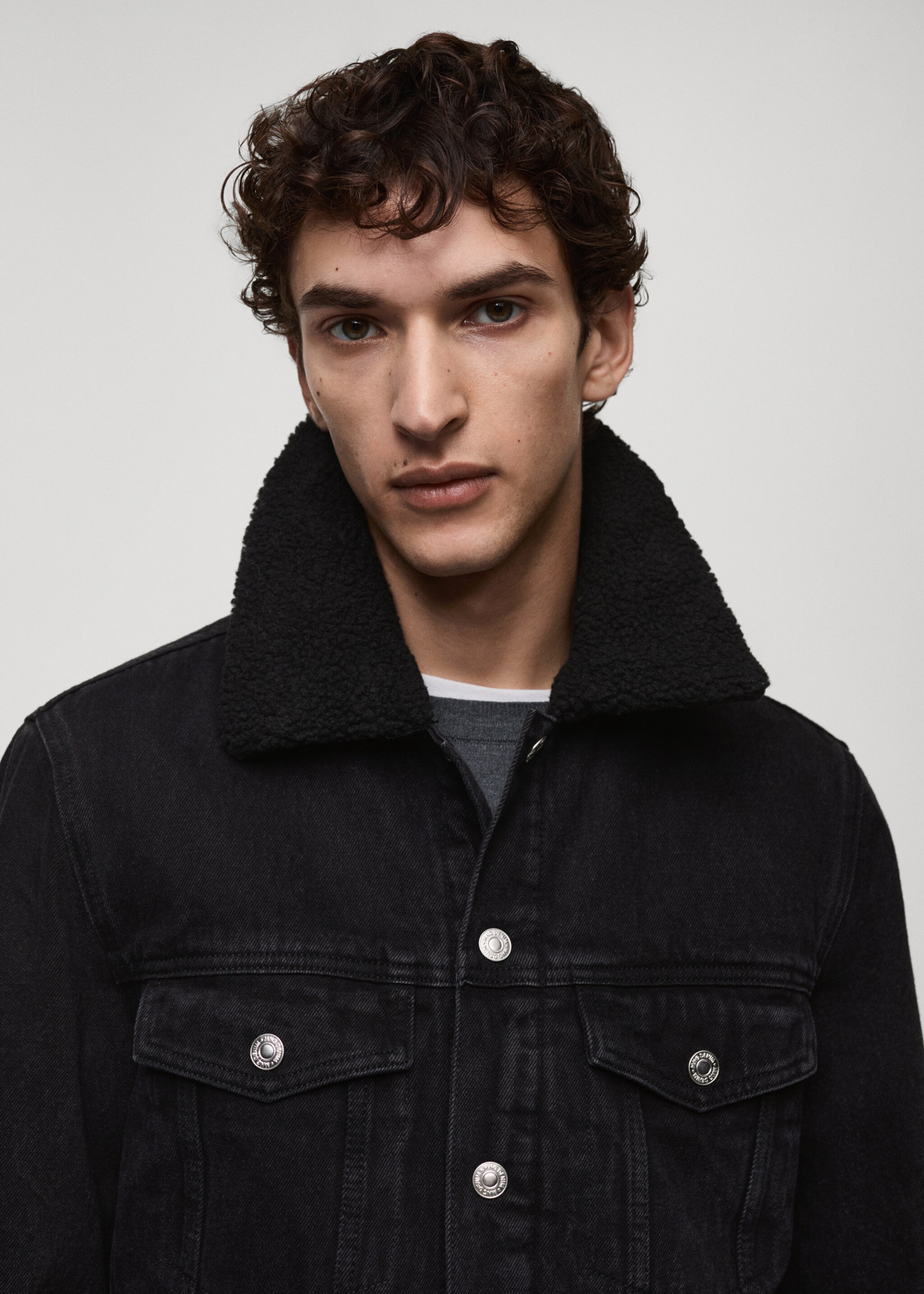 Blouson en jean doublure imitation mouton retourné - Détail de l'article 1