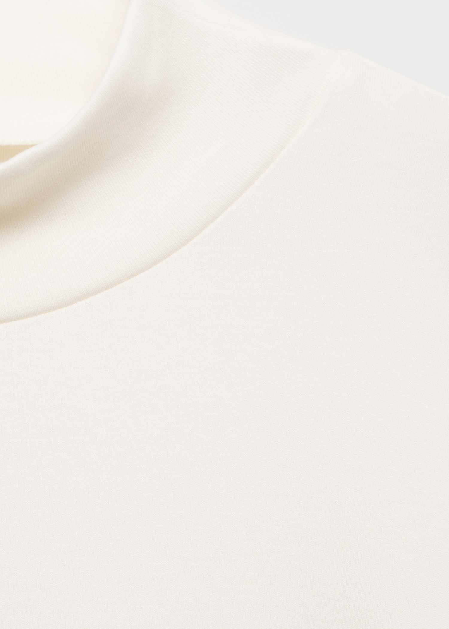Cotton t-shirt with perkins neck - Details of the article 8