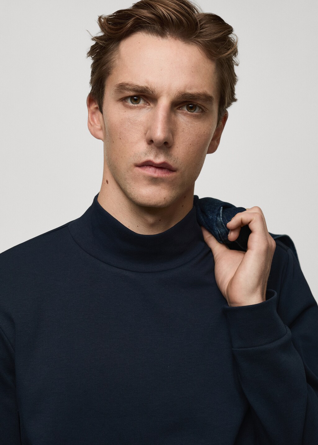 Camiseta hombre cuello perkins sale