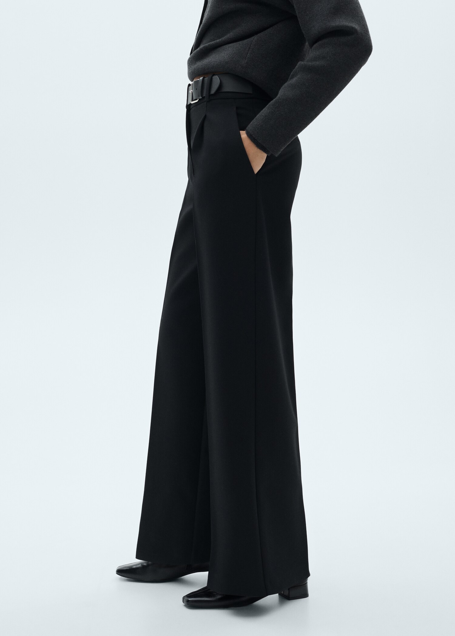 Belt straight-fit trousers - Medium plane