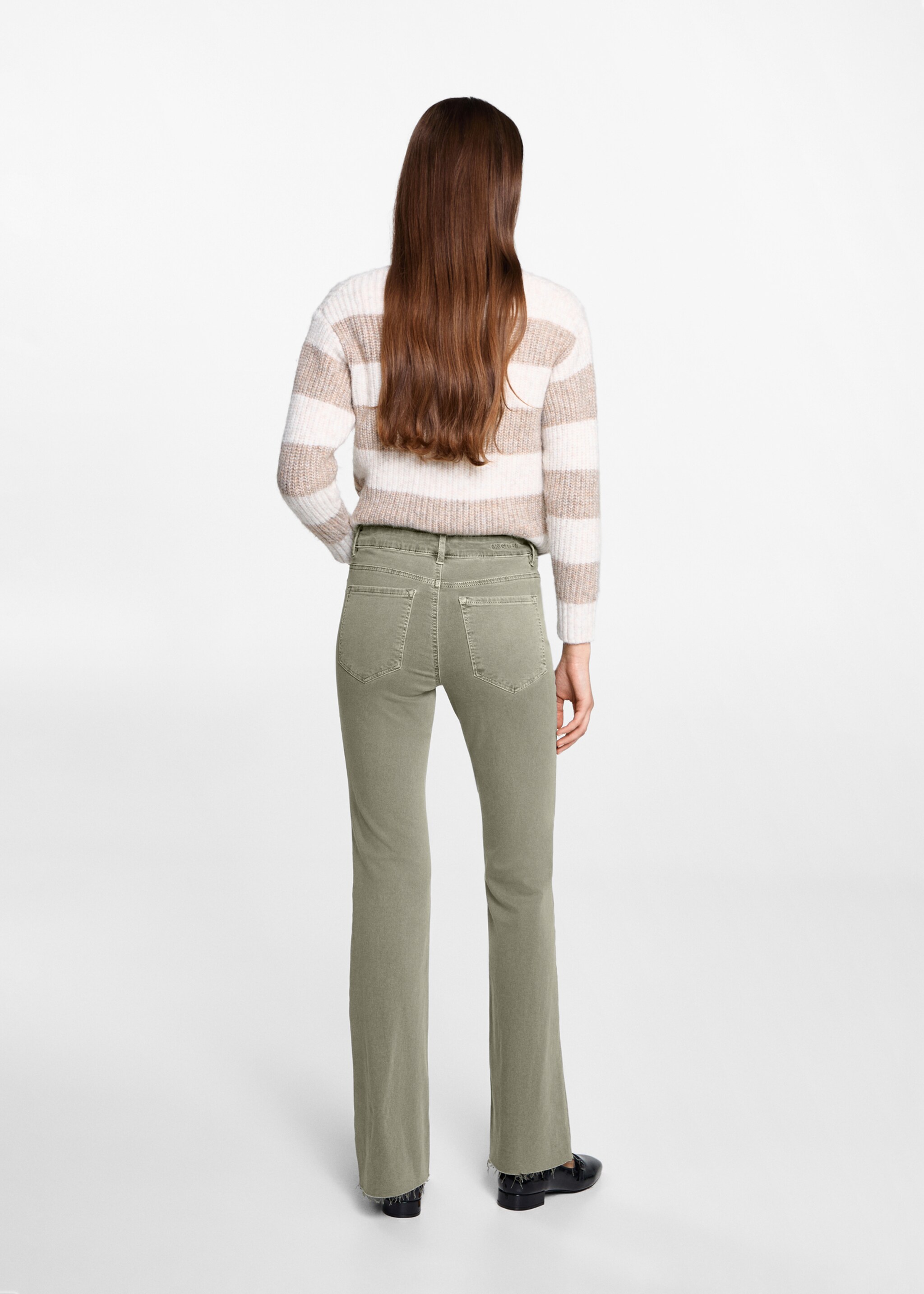 Pantalón flare - Reverso del artículo, Verde medio. Ref: 77058273-00.