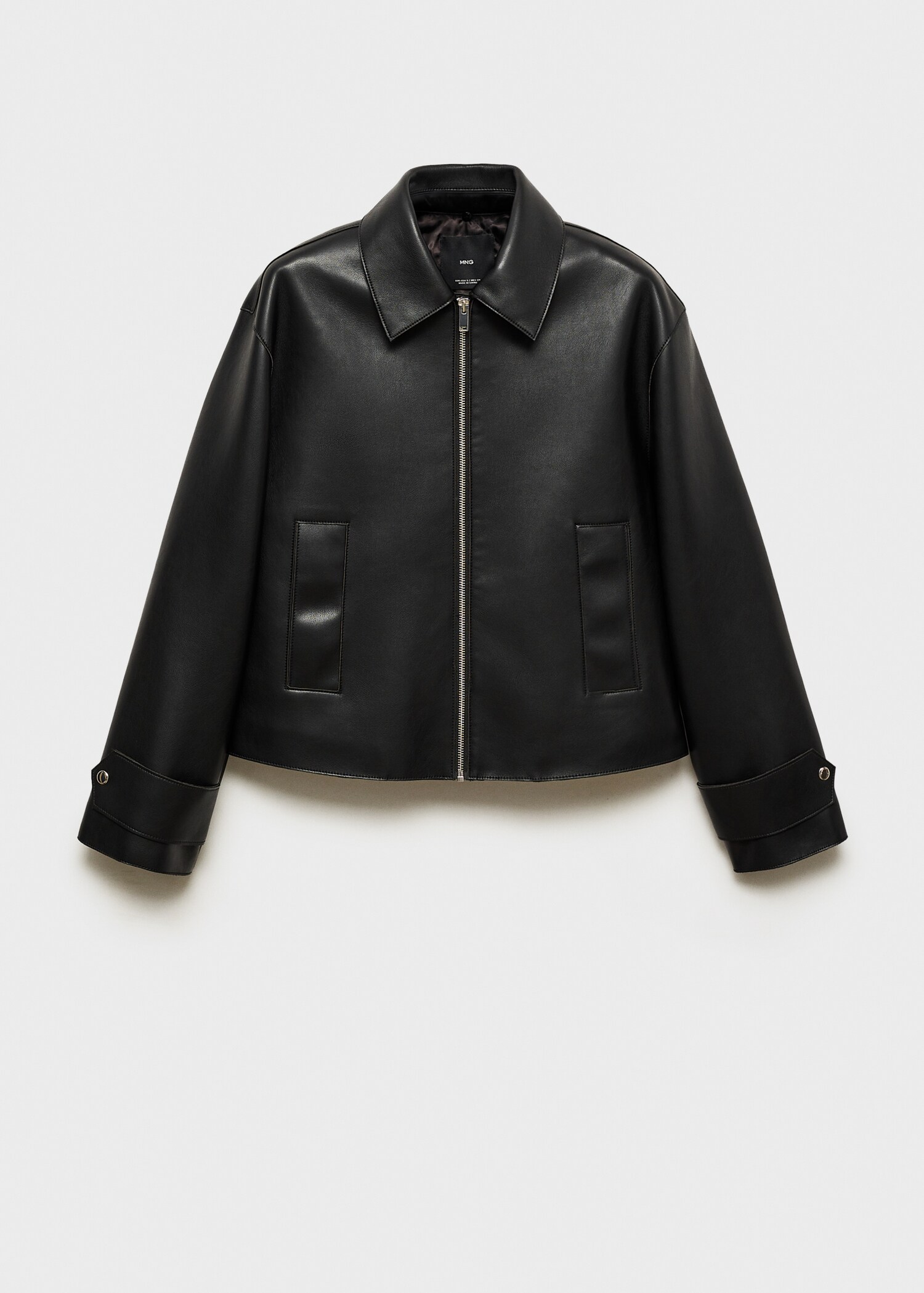 Jacket with detachable sheepskin collar - Details of the article 8