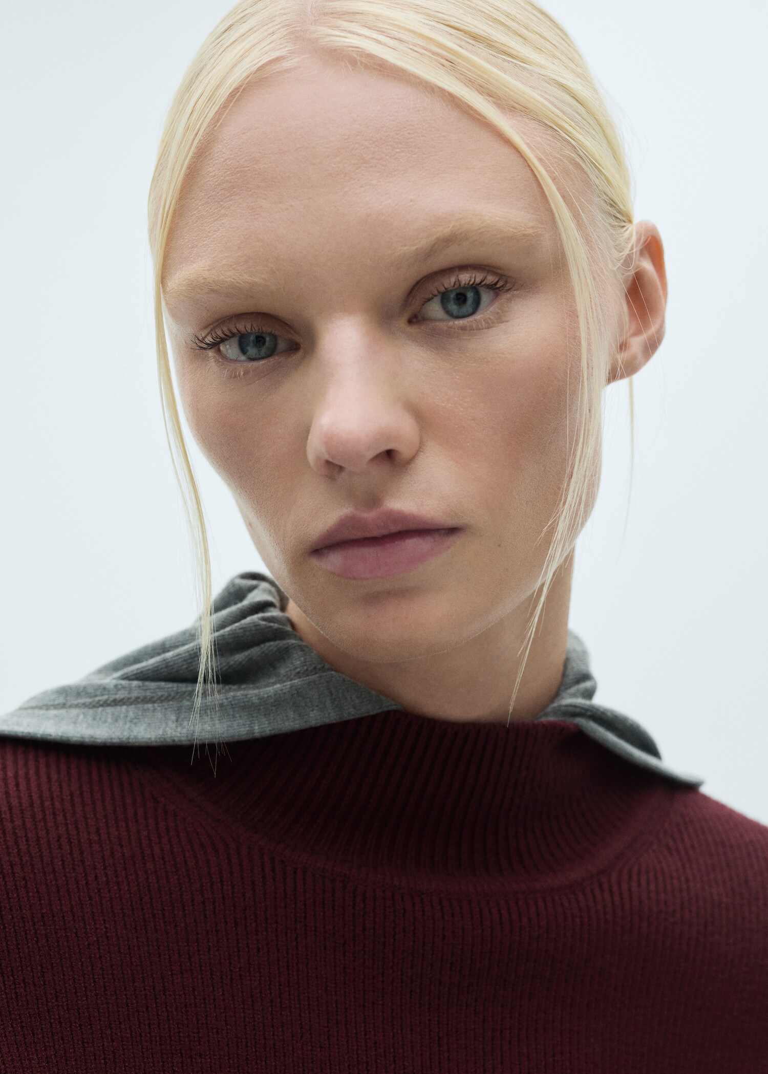 Ribbed round-neck sweater - Details of the article 1