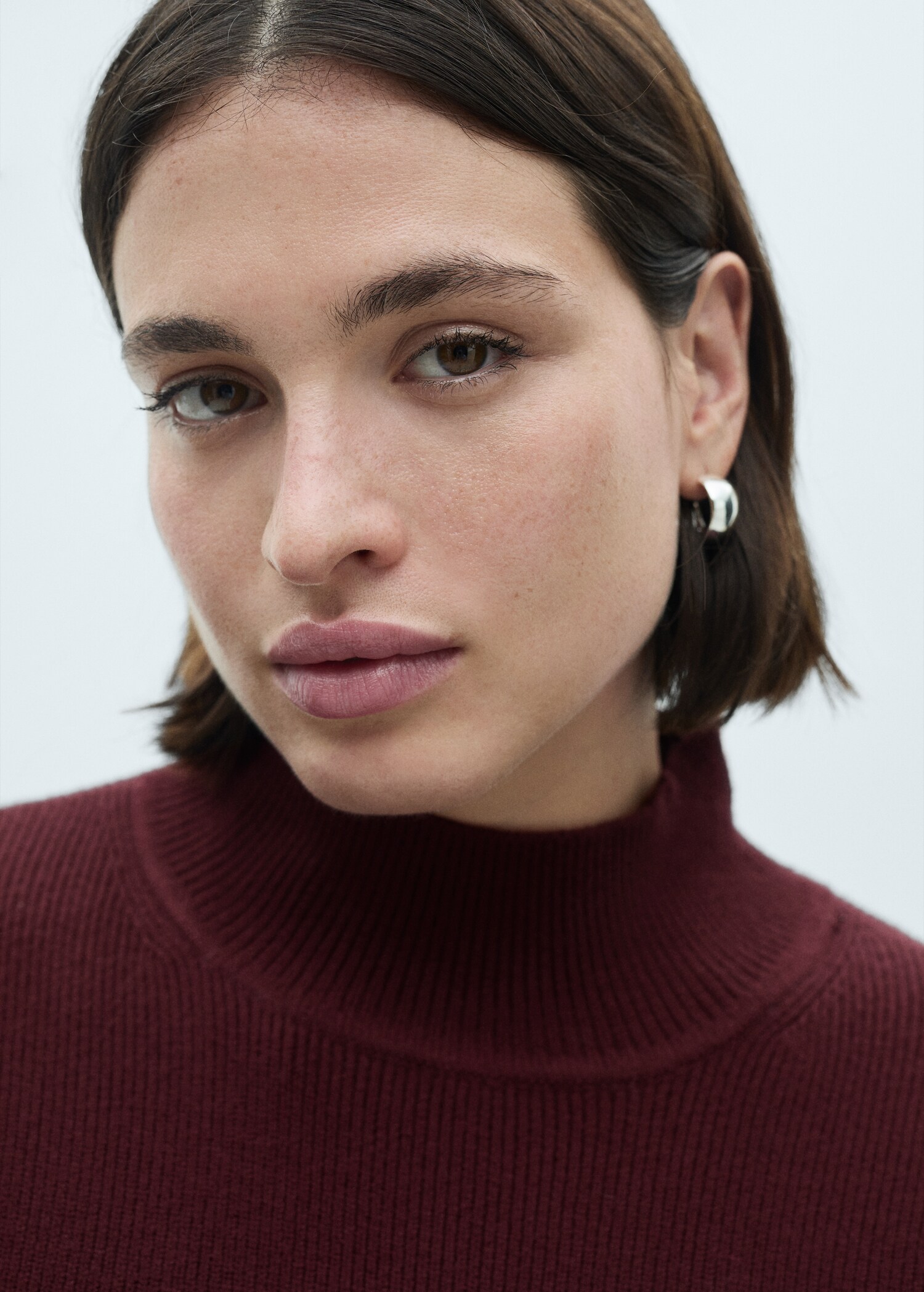 Ribbed round-neck sweater - Details of the article 4