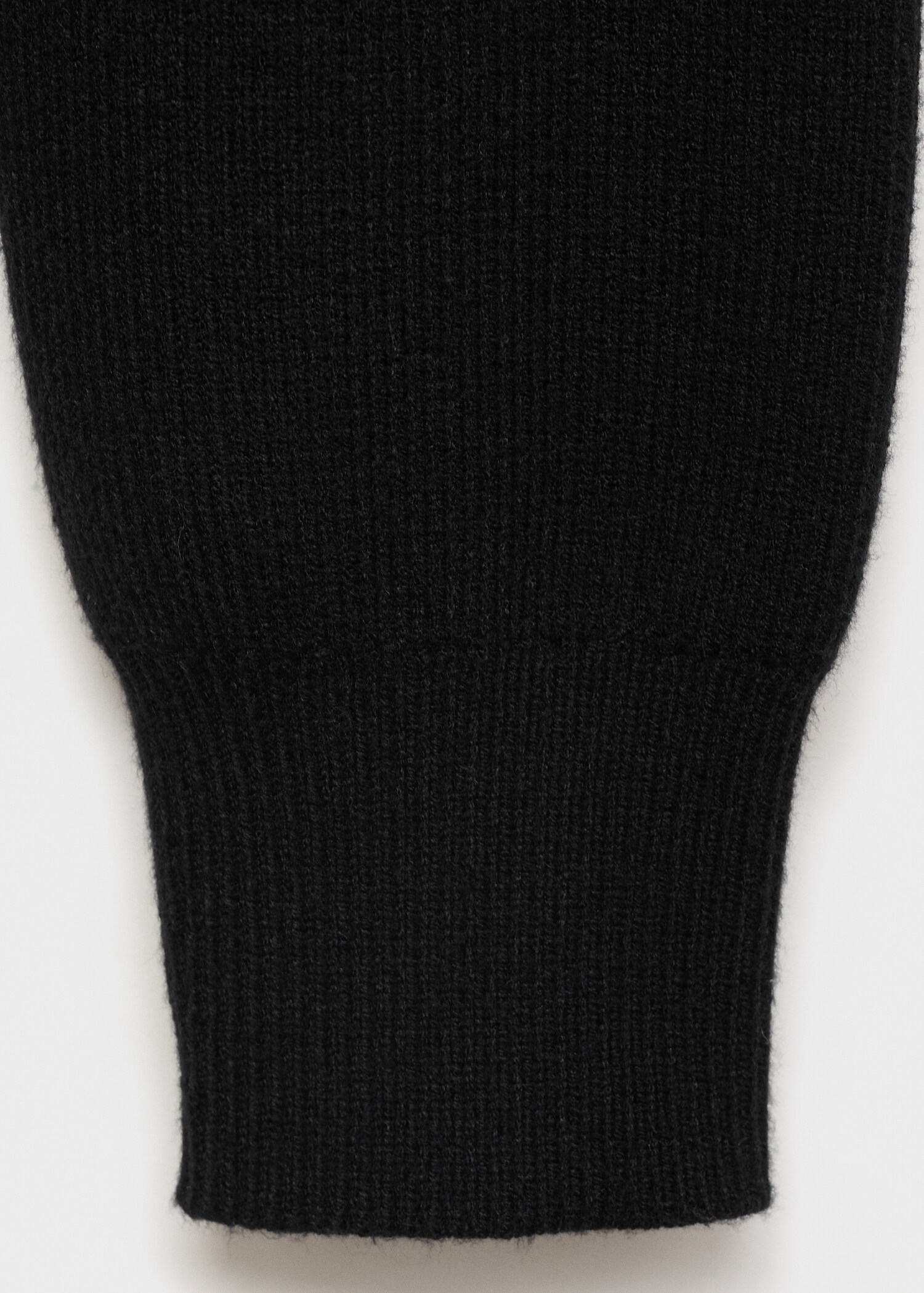 Ribbed round-neck sweater - Details of the article 0