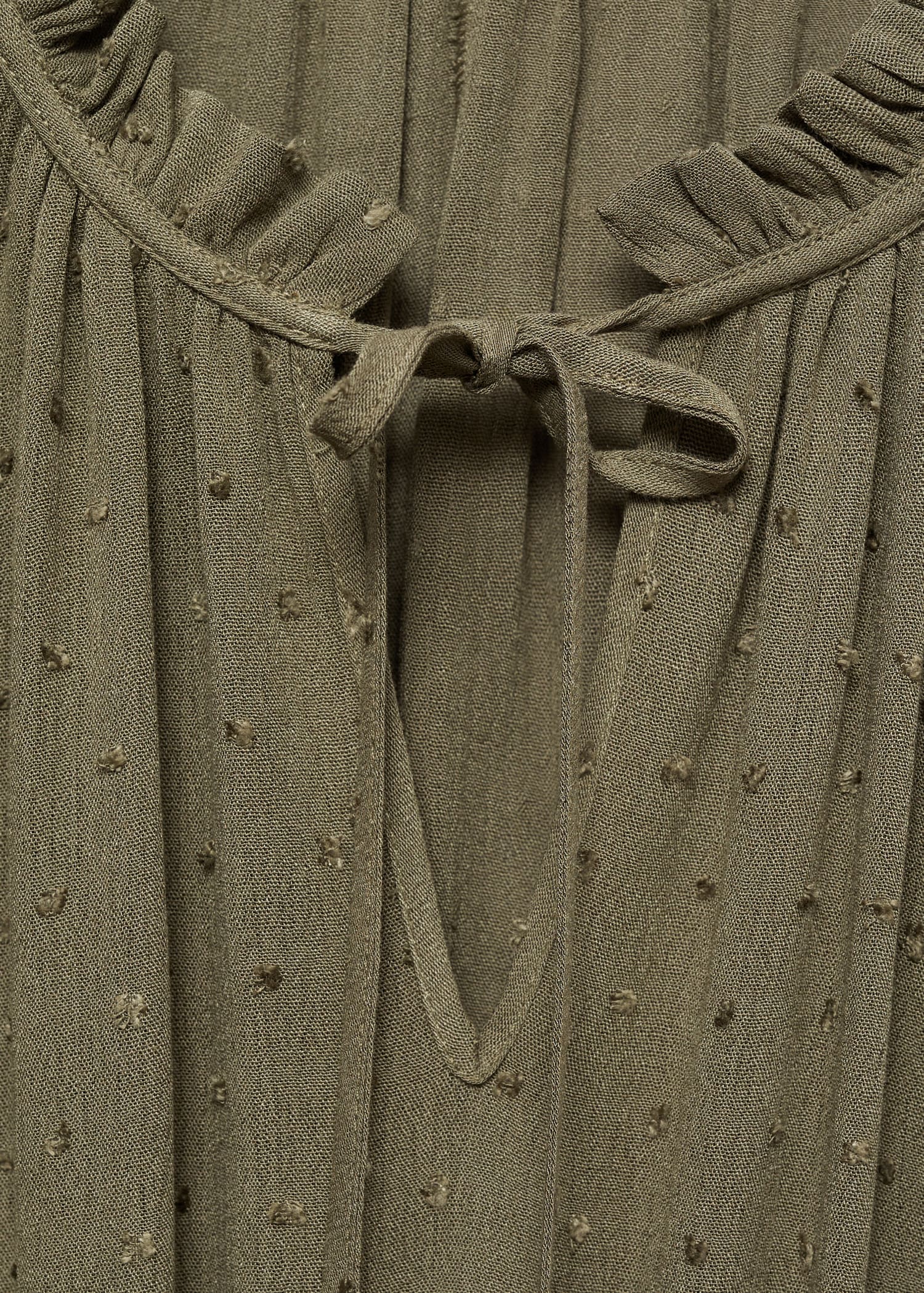 Ruffled dress - Details of the article 8