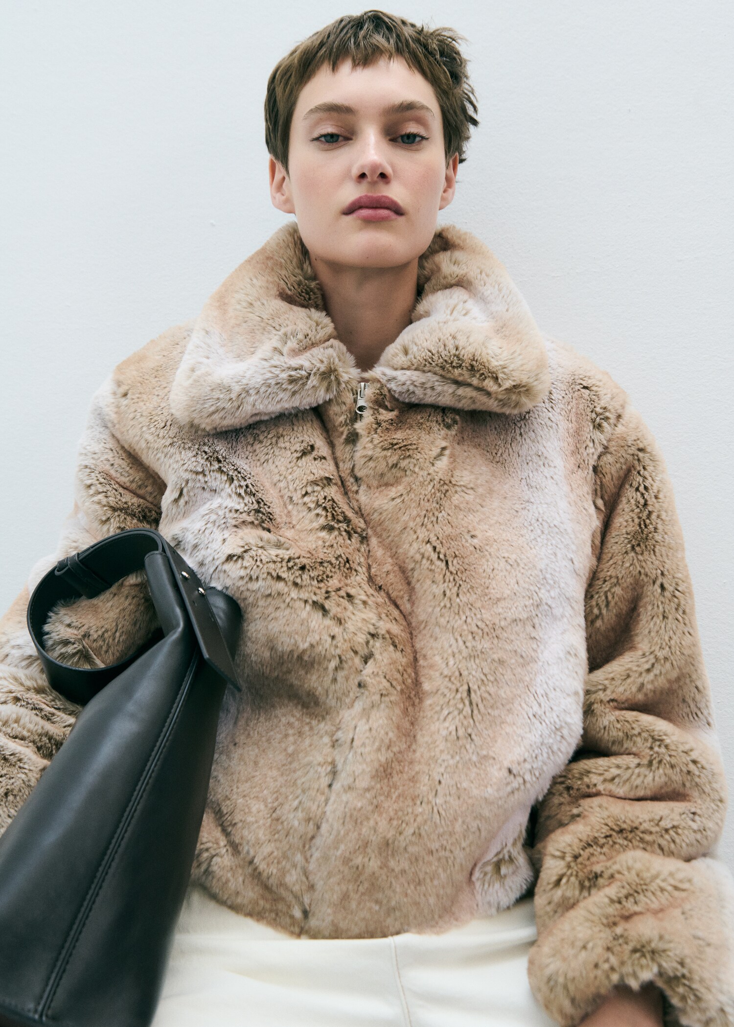 Veste imitation fourrure revers - Détail de l'article 6