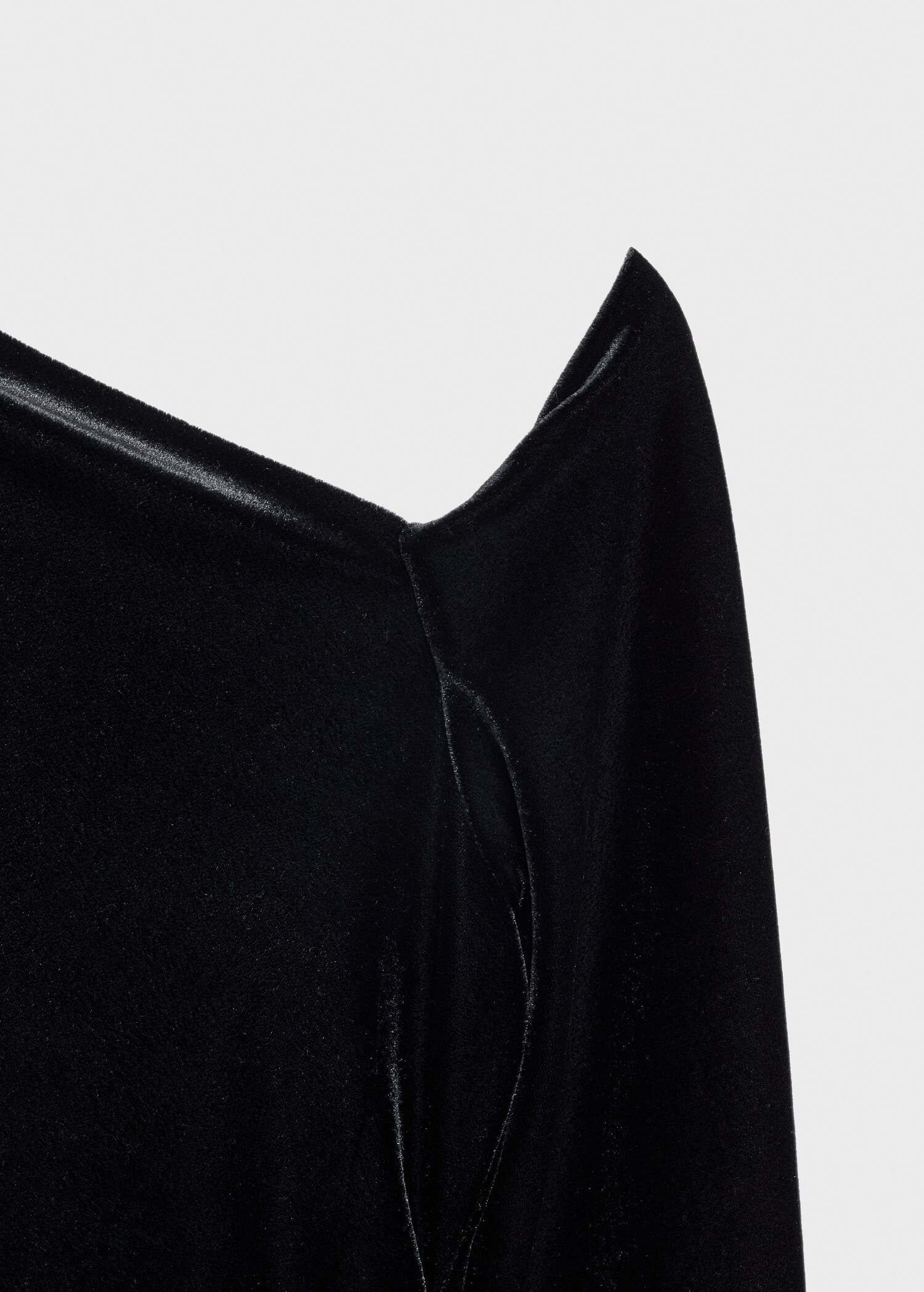 Asymmetric velvet dress - Details of the article 8