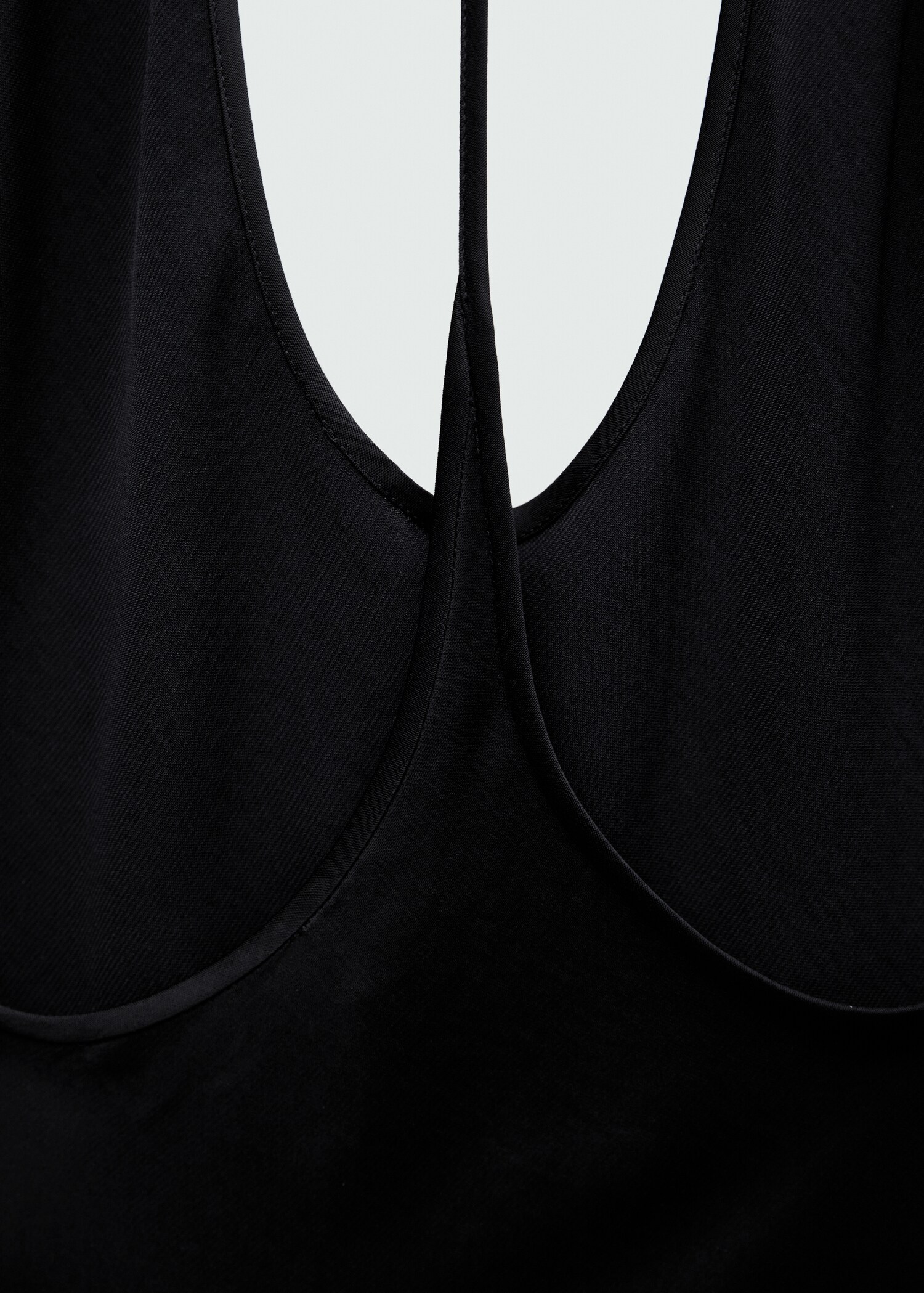 Vestido escotado espalda abierta - Detalle del artículo 8