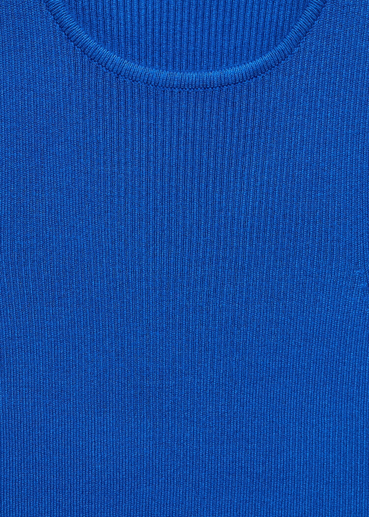 Short knitted dress - Details of the article 8