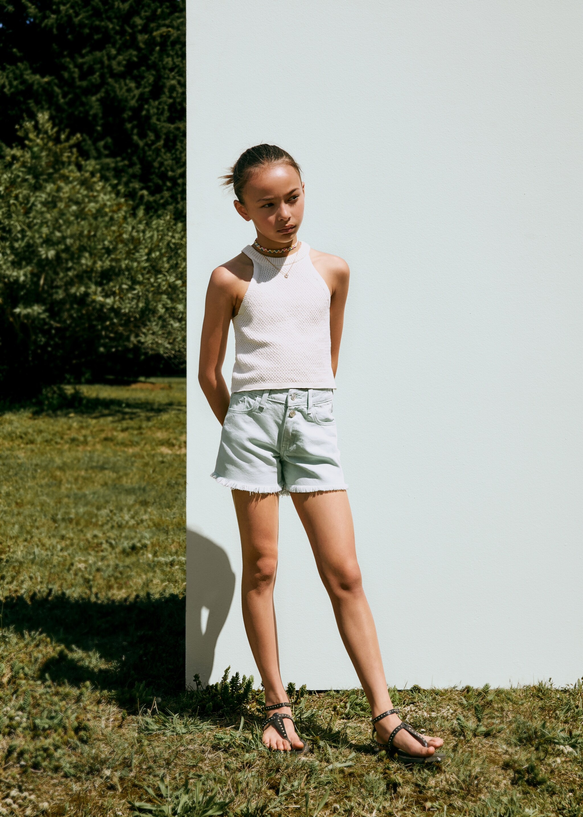 Frayed hem shorts - Details of the article 5, Turquoise. Ref: 77060352-00.