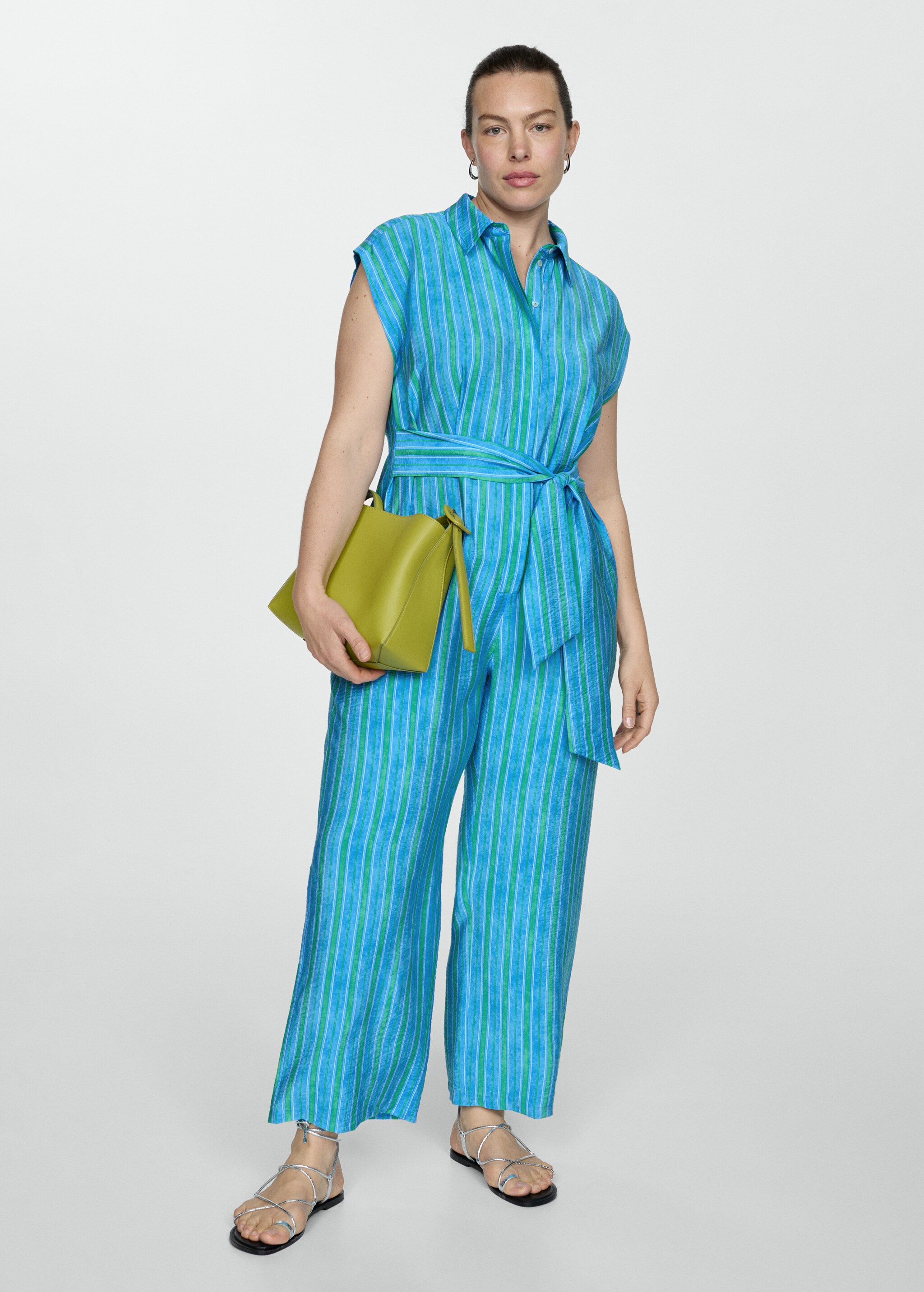 Shirt jumpsuit with bow - Details of the article 3