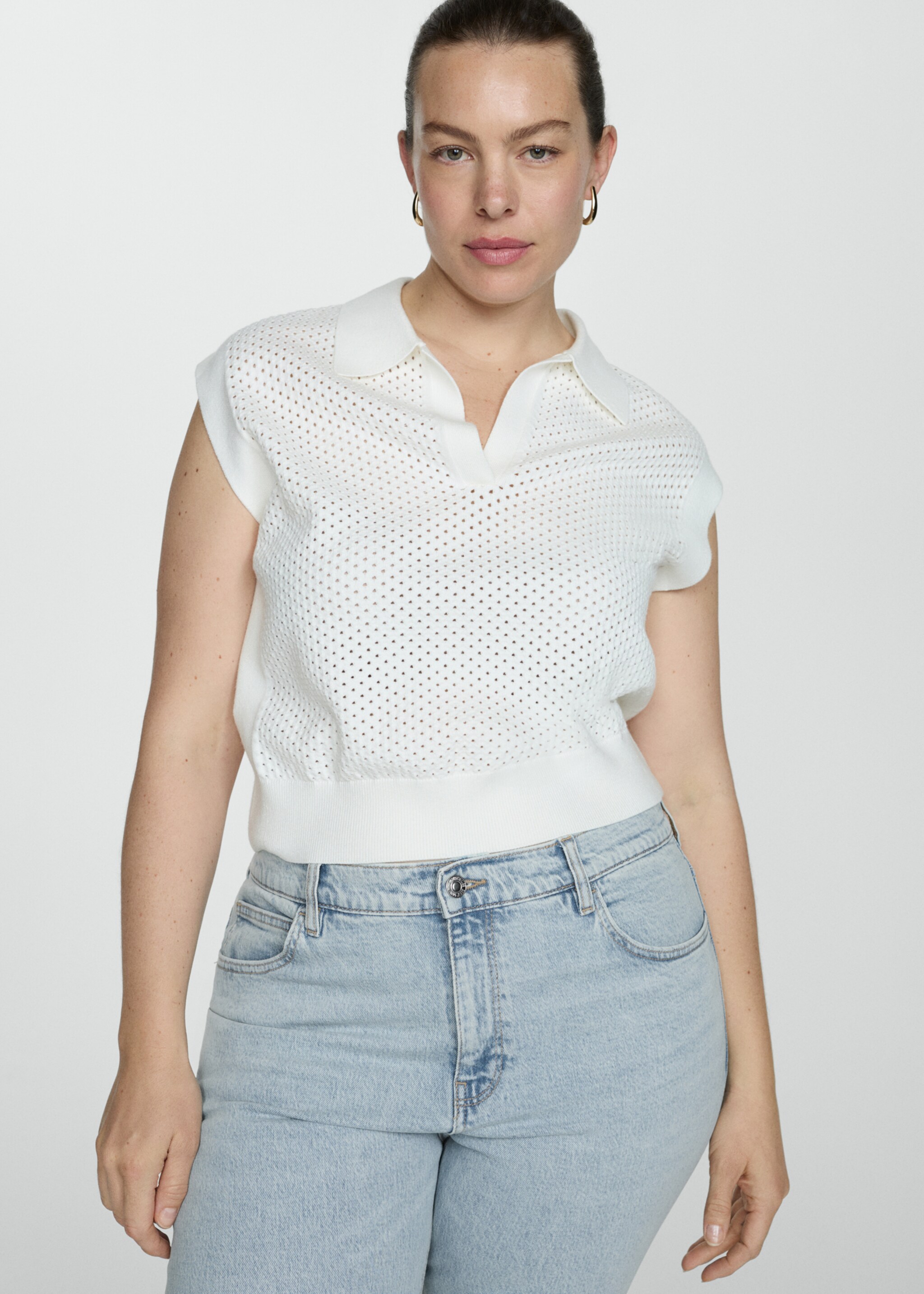 Jeans Newmom confort tiro alto - Detalle del artículo 4, Azul bleach. Ref: 77060366-00.