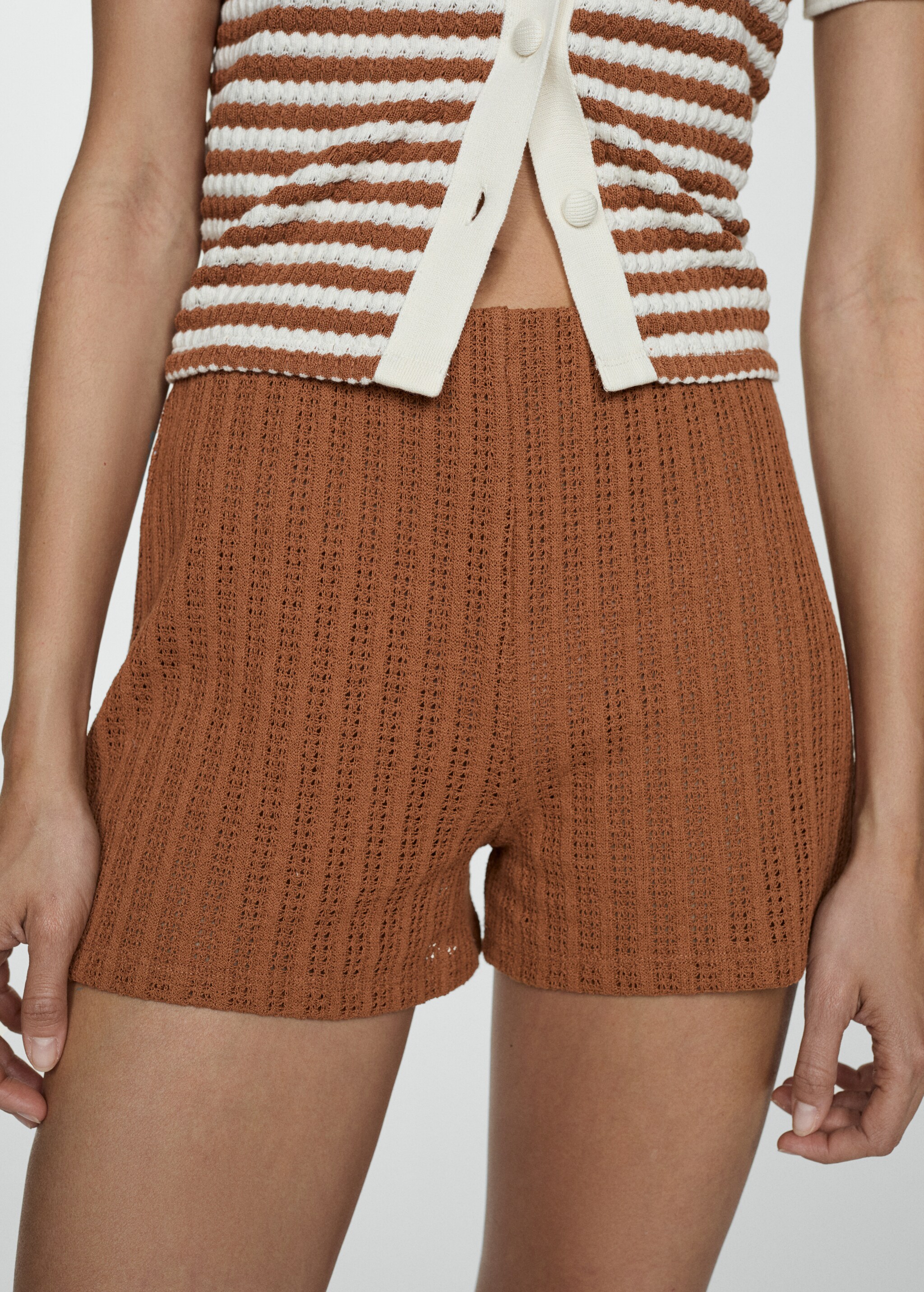 Straight knitted shorts - Details of the article 6
