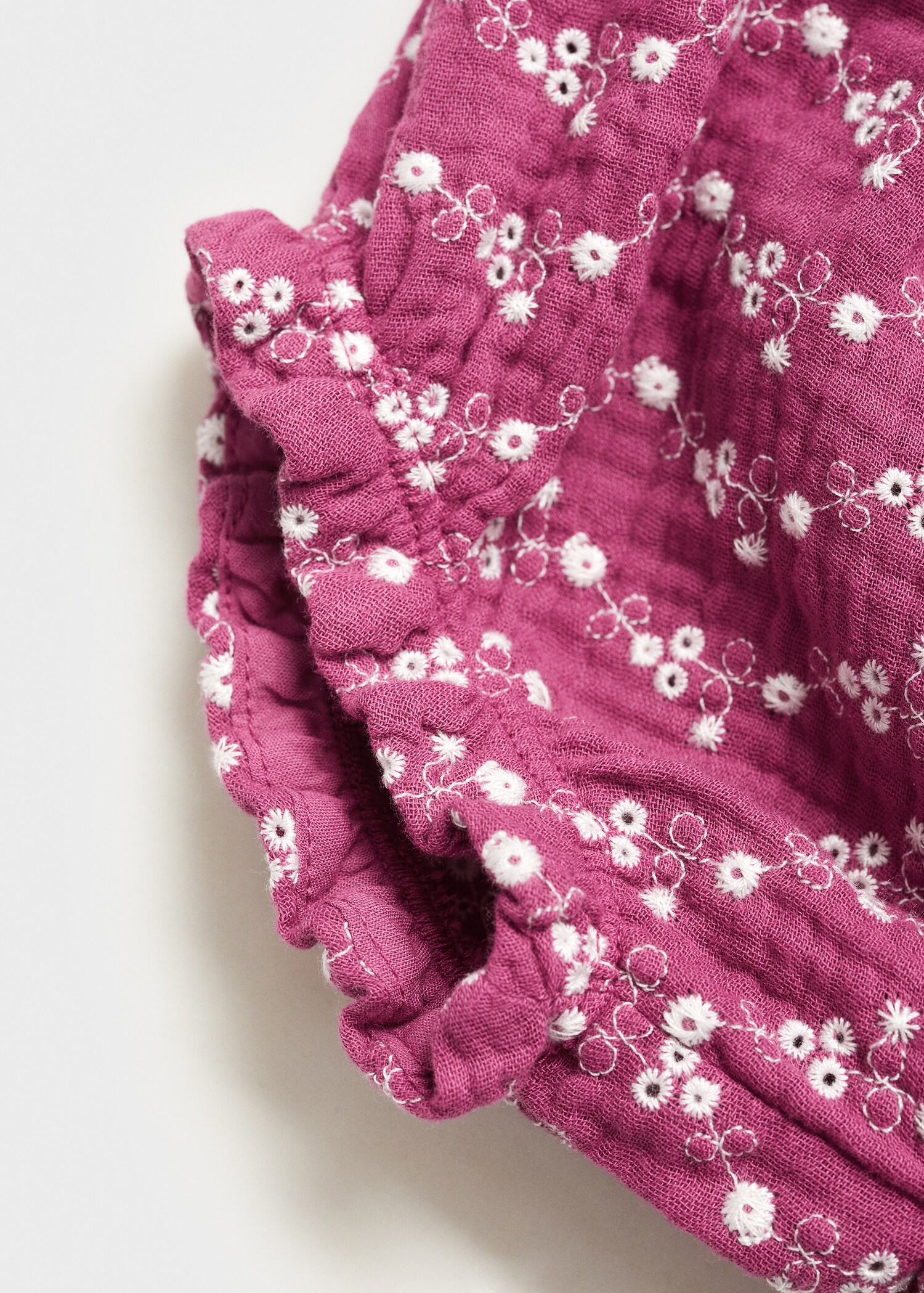 Floral embroidered shorts - Details of the article 8