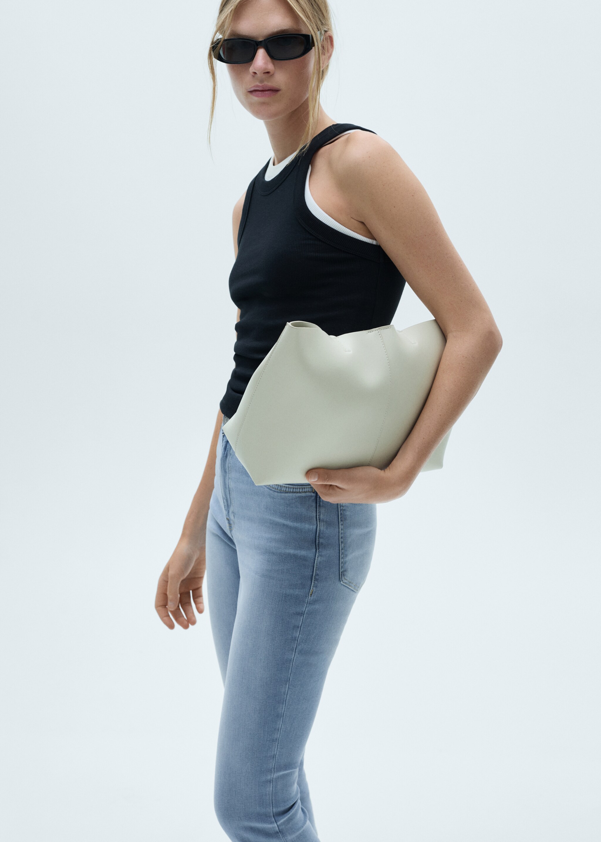 Side opening capri jeans - Medium plane, Medium Blue. Ref: 77060382-00.