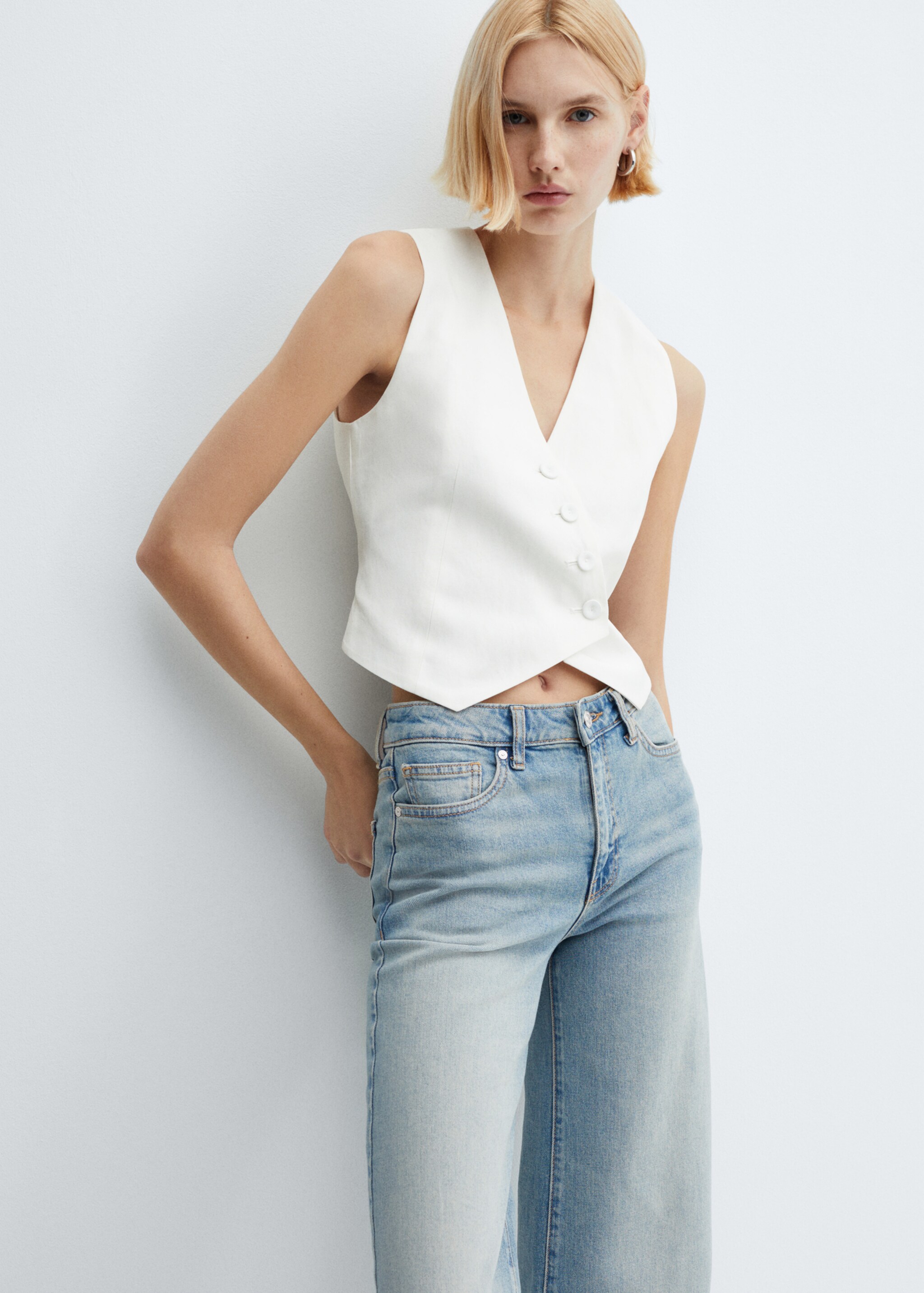 Mid waist culotte jeans - Details of the article 1, Light Blue. Ref: 77060585-00.