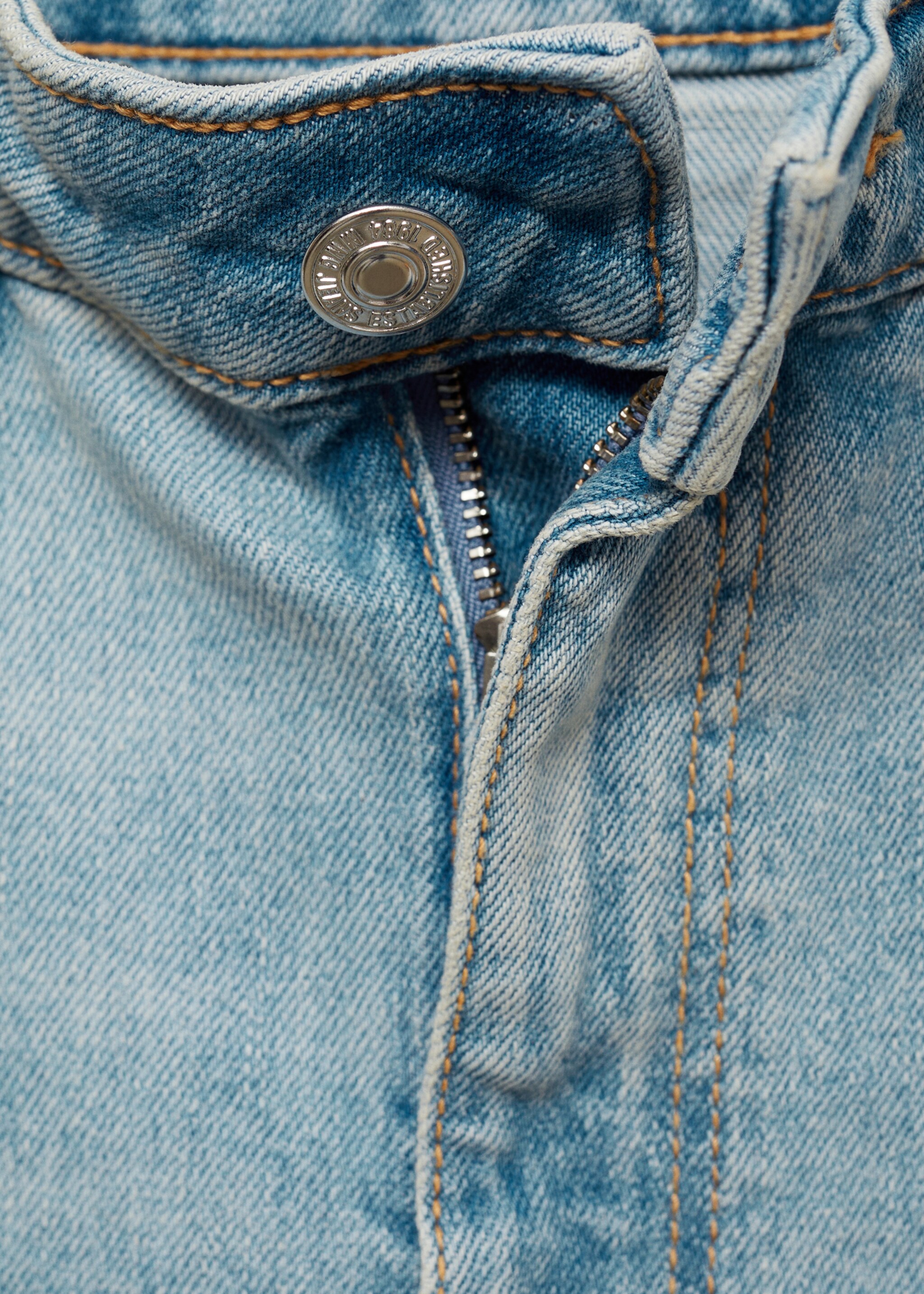 Mid waist culotte jeans - Details of the article 8, Light Blue. Ref: 77060585-00.