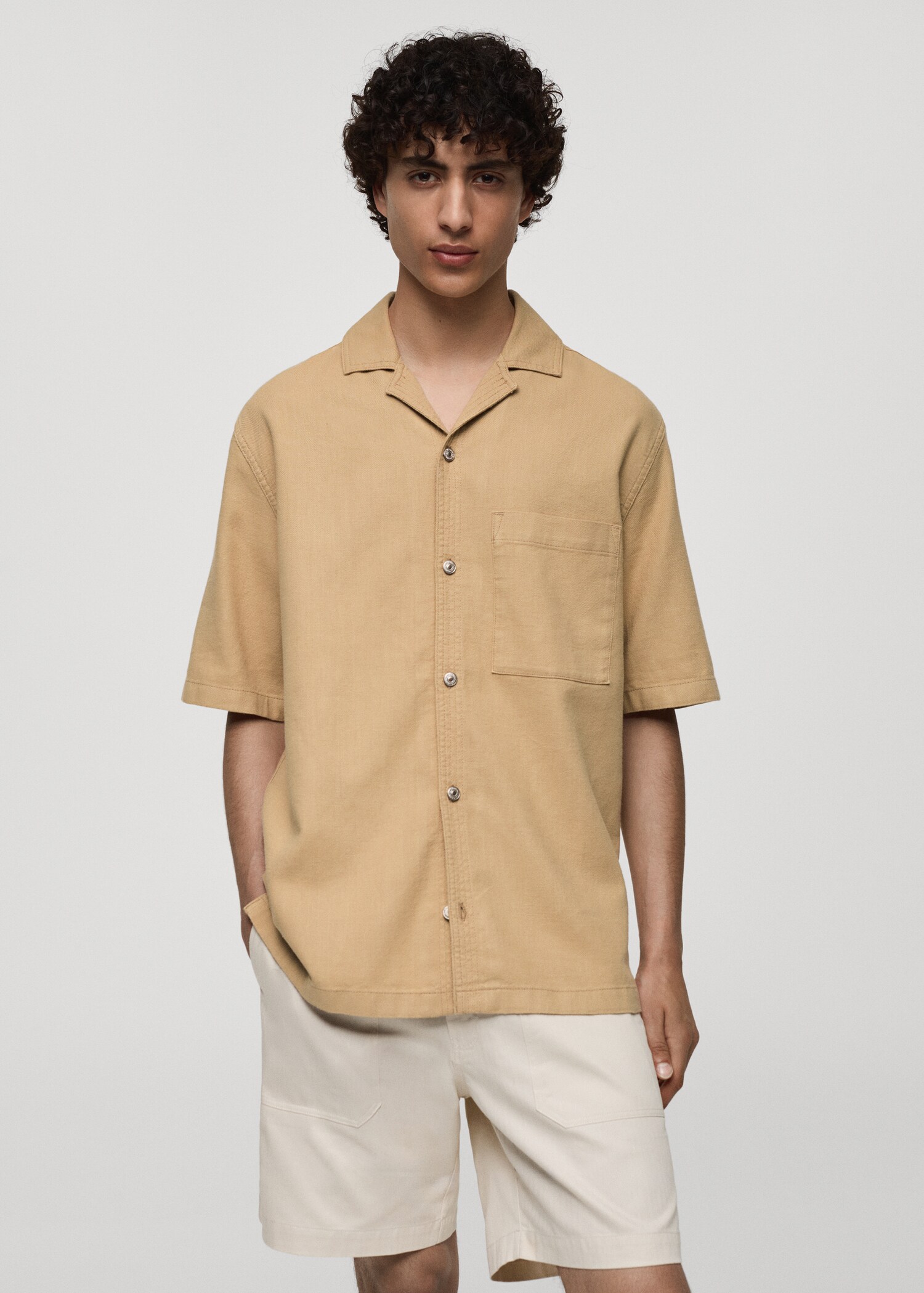 Relaxed Fit-Baumwollhemd mit Tasche - Mittlere Ansicht