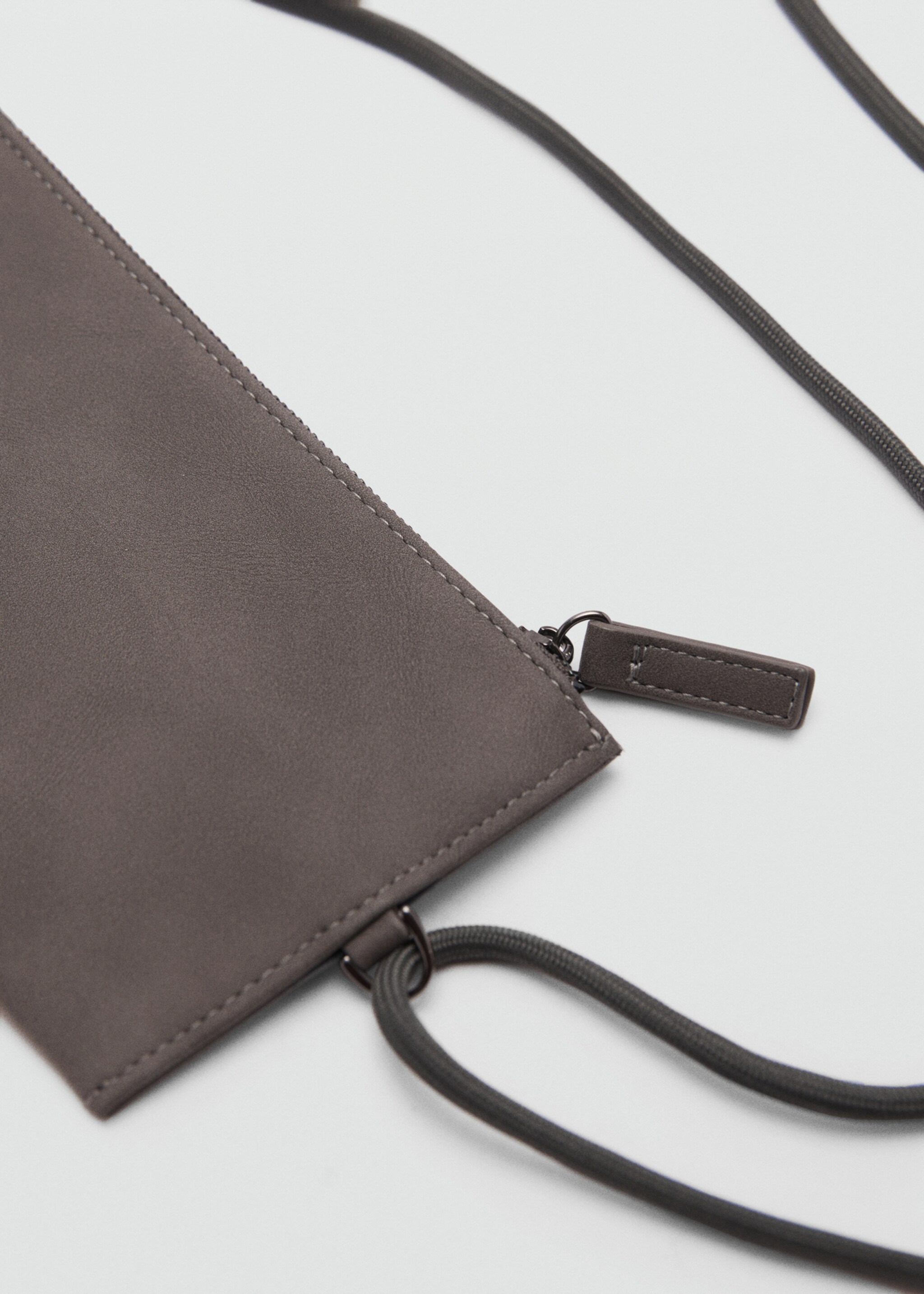 Mini shoulder bag card holder - Details of the article 2, Grey. Ref: 77060611-00.