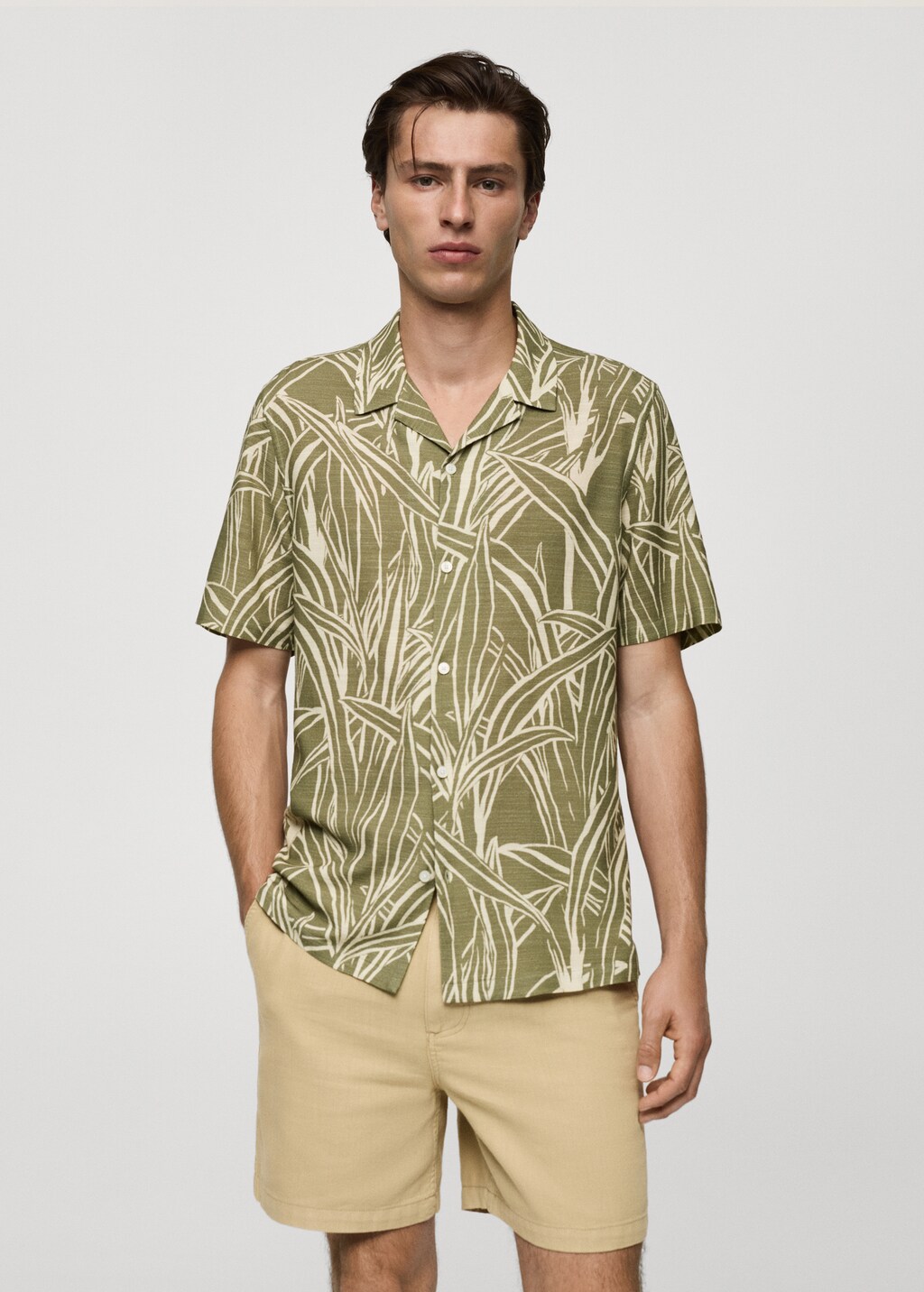 Mango Regular Fit-Hemd mit Blattmotiv