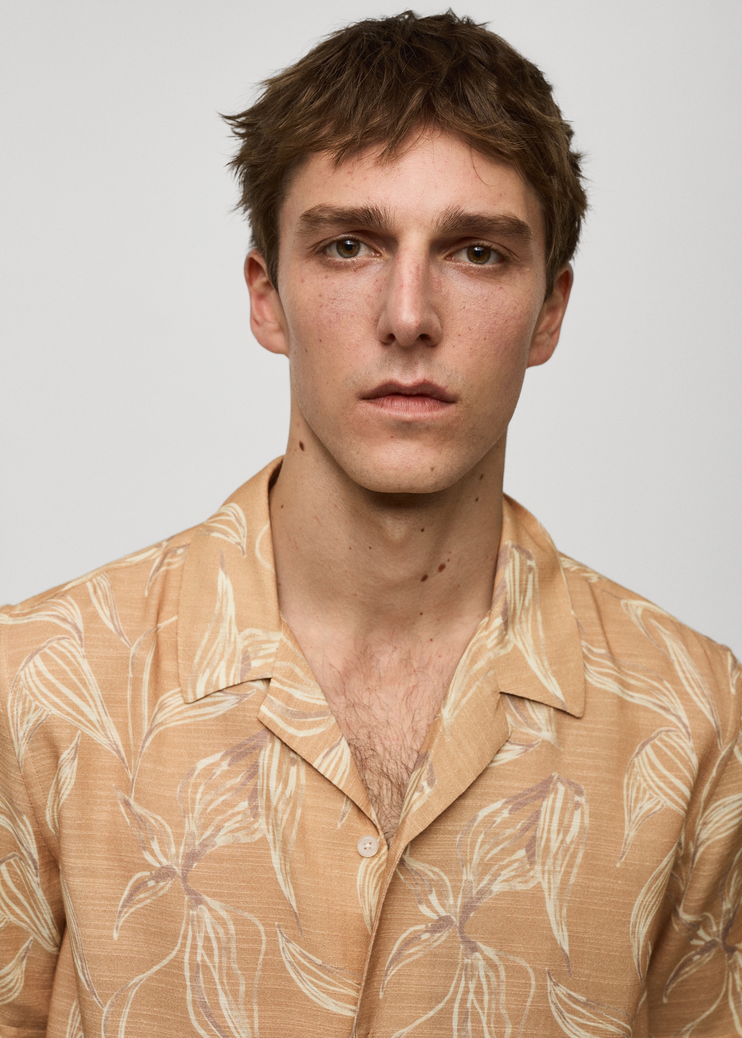 Printed fluid regular-fit shirt - Details of the article 1