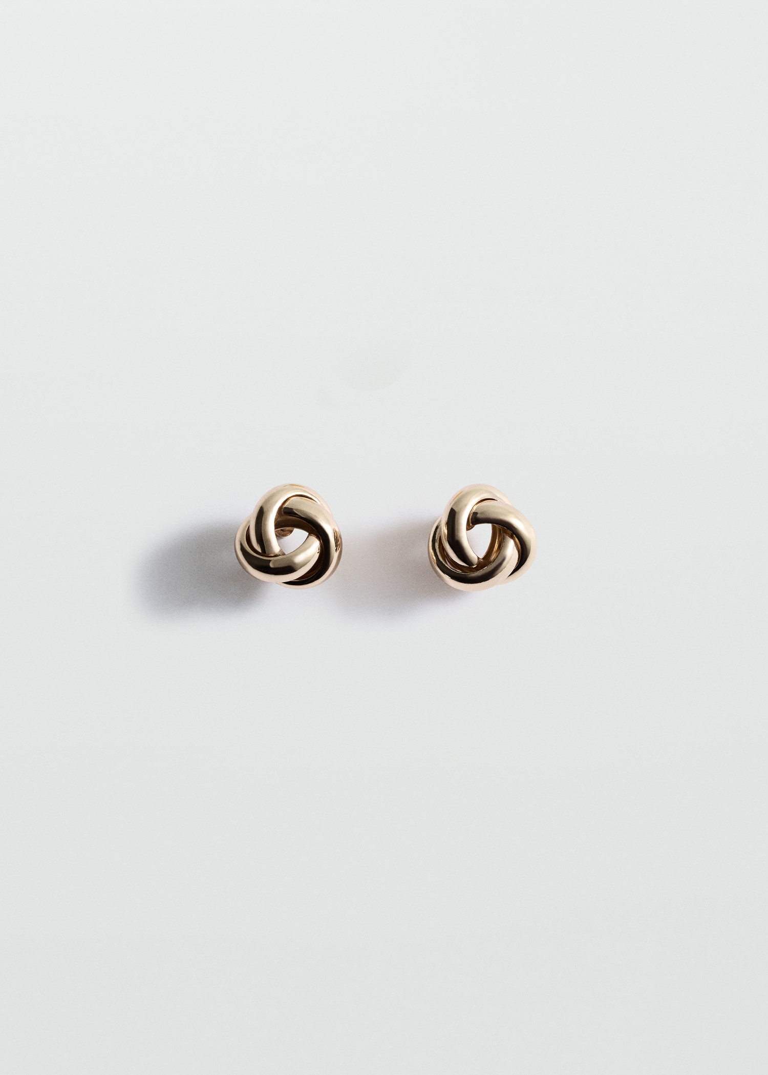 Intertwined hoop earrings - Article without model