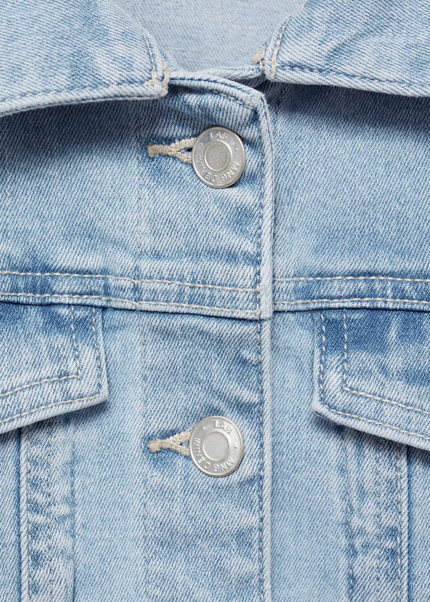 Denim jacket pockets - Details of the article 8