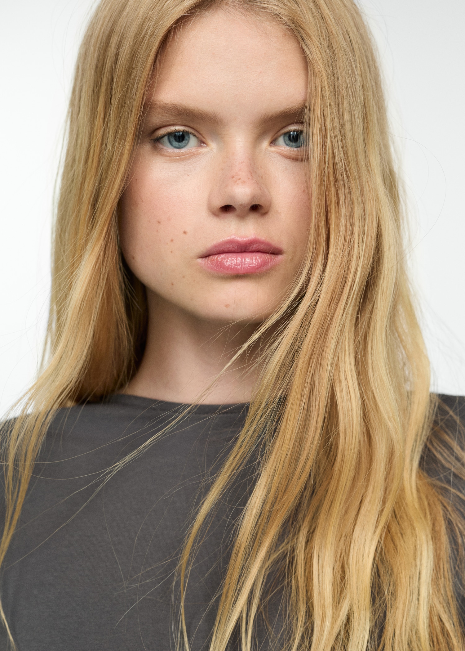 Cropped cotton T-shirt - Details of the article 1