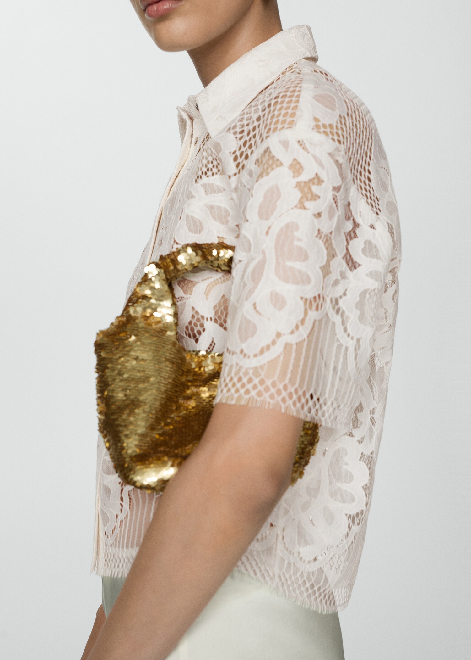 Short-sleeved embroidered shirt - Details of the article 6
