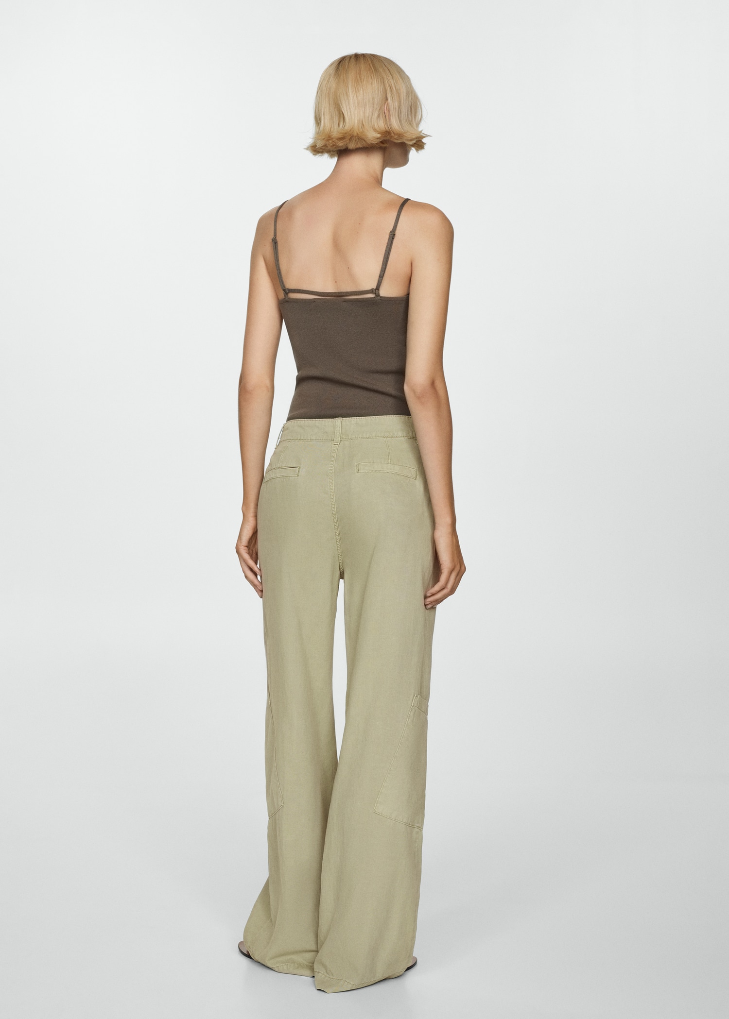 Lyocell trousers with adjustable drawstring - Reverse of the article