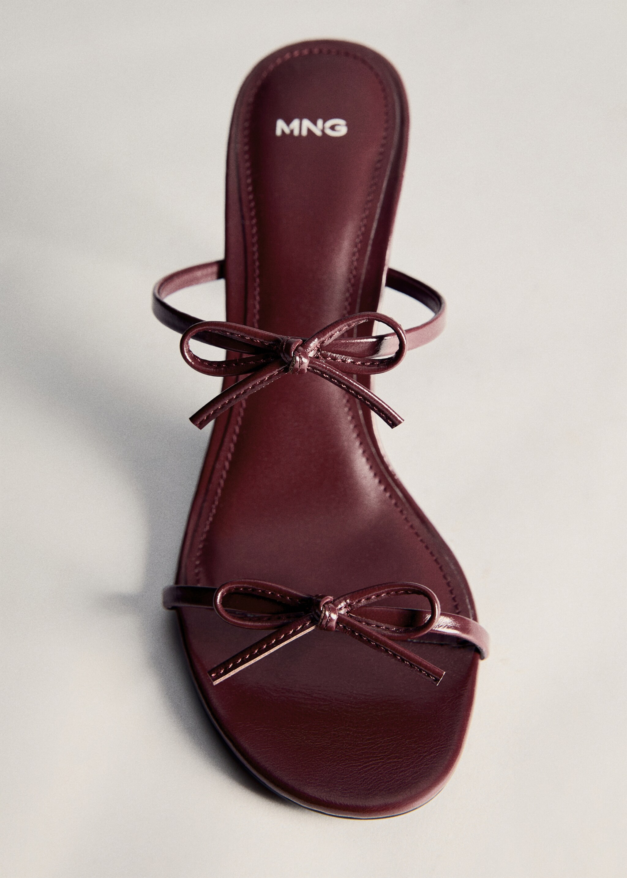 Sandal with lace-up straps - Details of the article 5