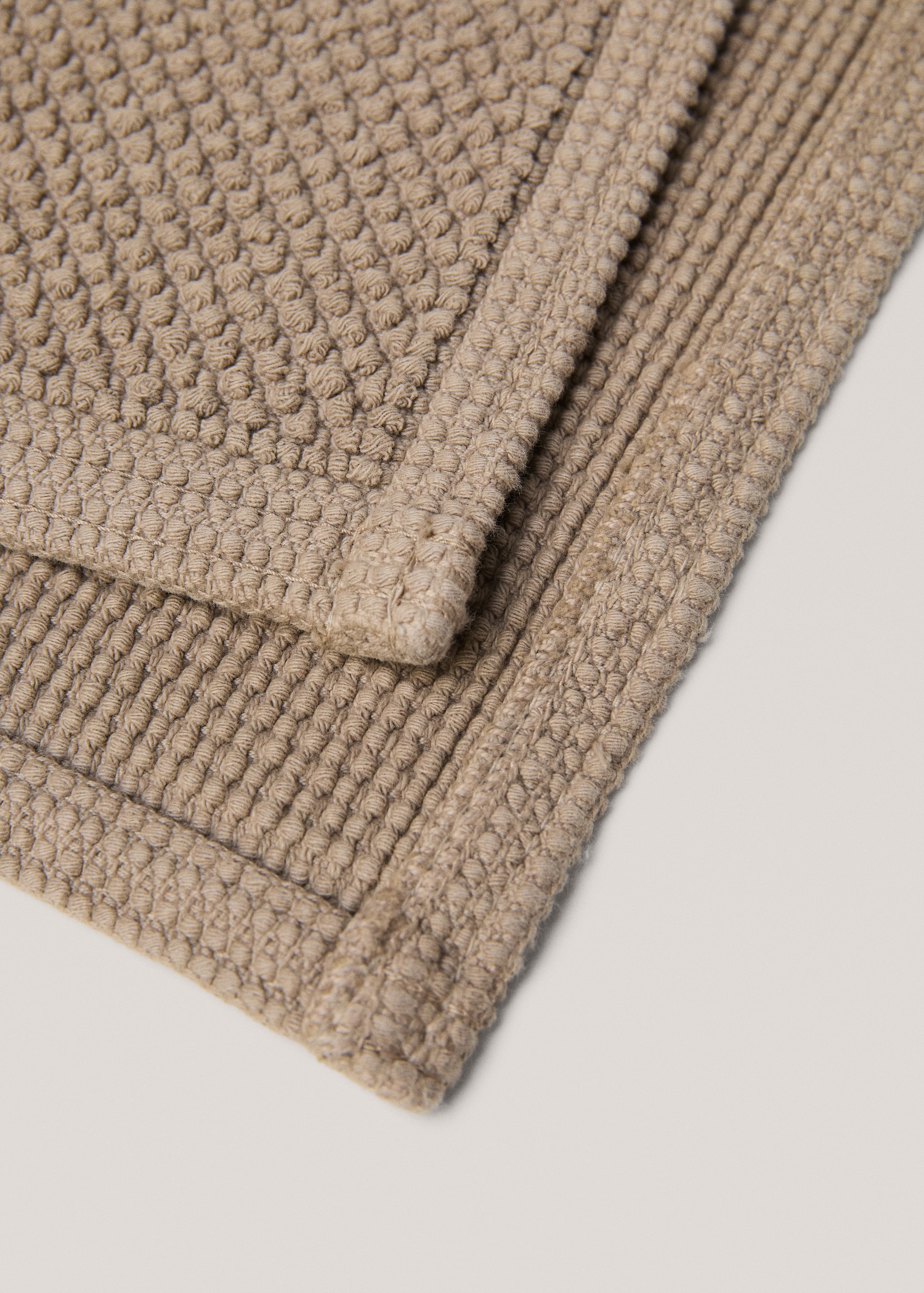 100% cotton bouclé bath rug - Details of the article 1
